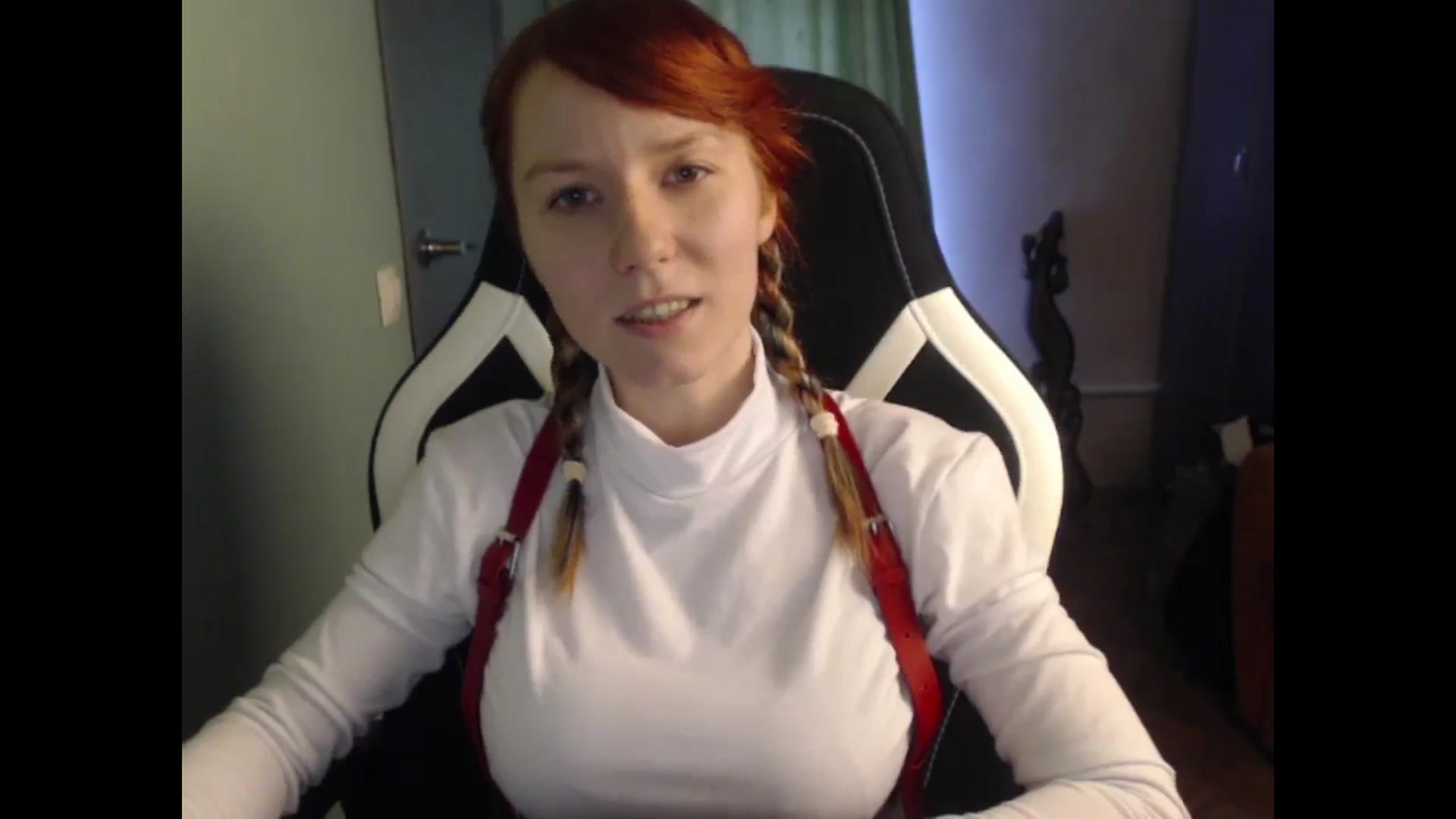 Gallery image thumbnail from NikiFoks18's myfreecams stream on, 11/27/2023, 09:49 image 16 of 20