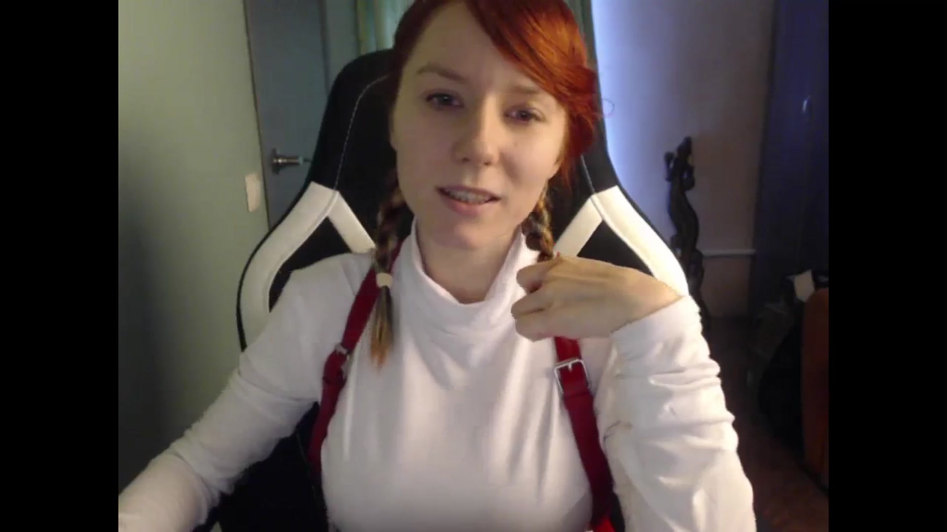 Gallery image thumbnail from NikiFoks18's myfreecams stream on, 11/27/2023, 09:49 image 7 of 20