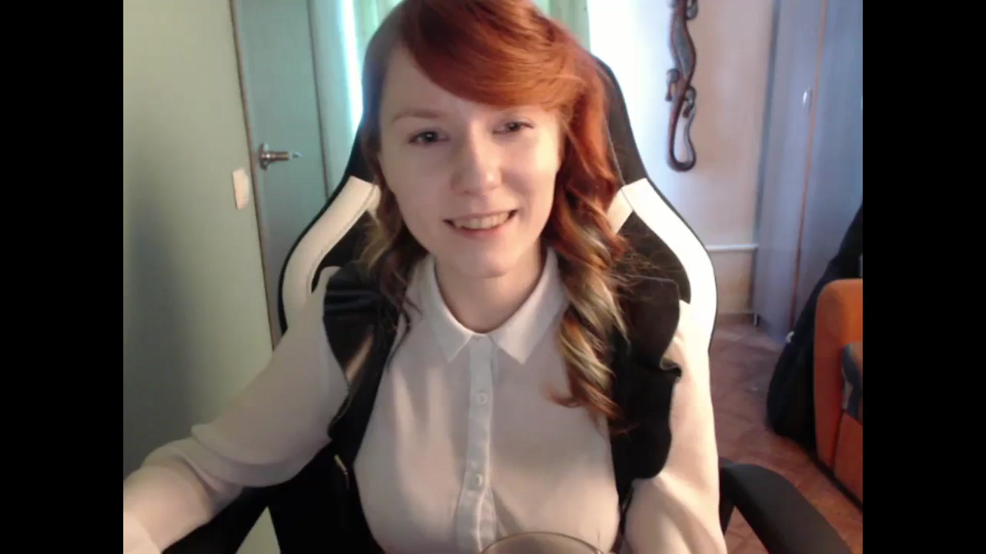 Gallery image thumbnail from NikiFoks18's myfreecams stream on, 02/29/2024, 11:03 image 1 of 20