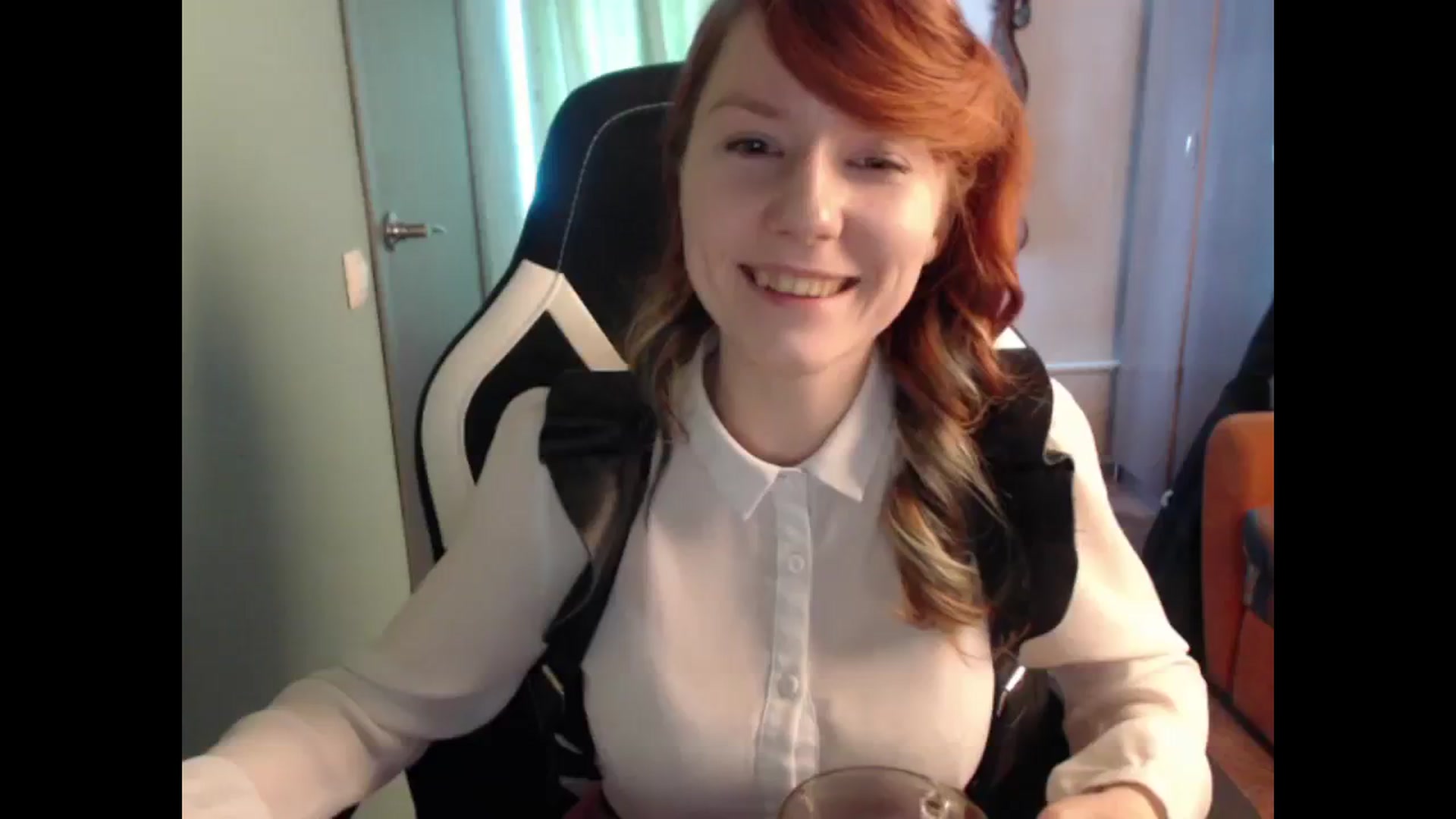 Gallery image thumbnail from NikiFoks18's myfreecams stream on, 02/29/2024, 11:03 image 3 of 20