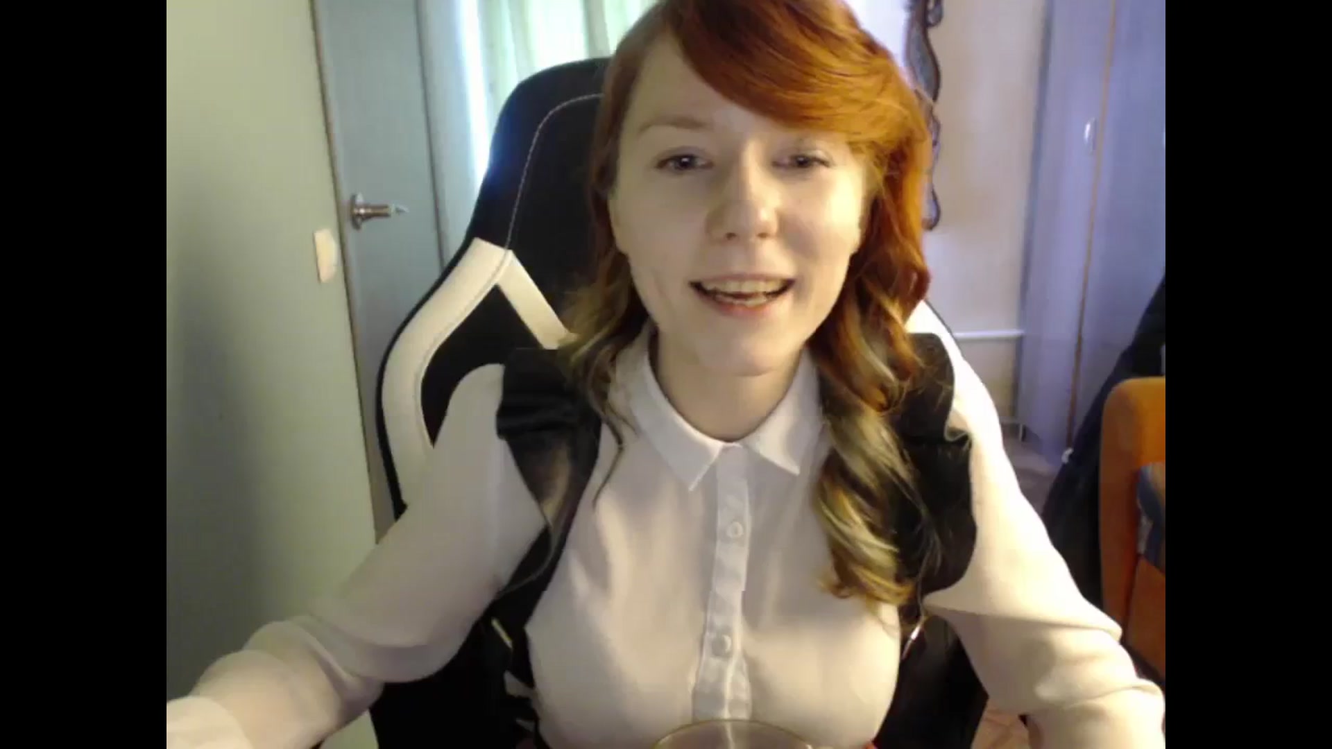 Gallery image thumbnail from NikiFoks18's myfreecams stream on, 02/29/2024, 11:03 image 2 of 20