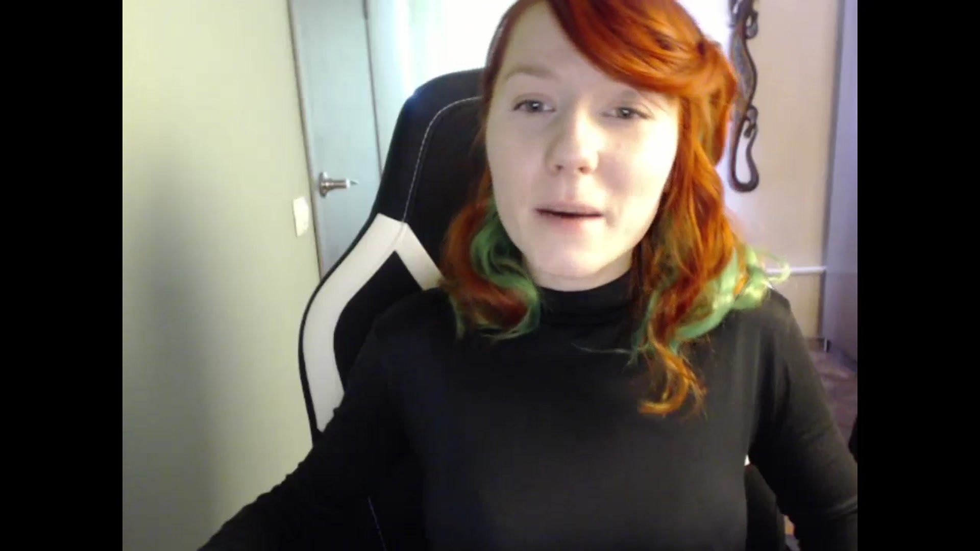 Gallery image thumbnail from NikiFoks18's myfreecams stream on, 03/04/2024, 10:09 image 20 of 20