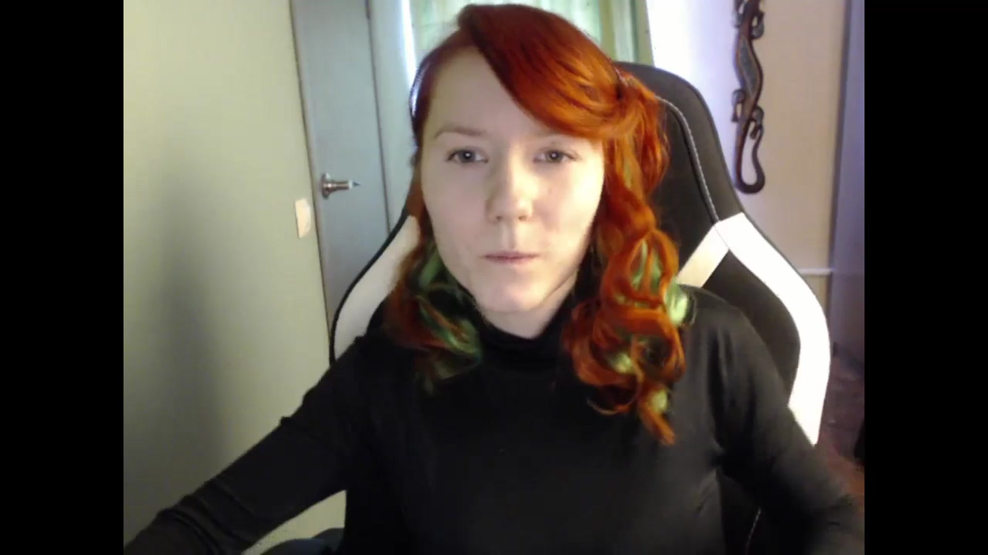 Gallery image thumbnail from NikiFoks18's myfreecams stream on, 03/04/2024, 11:51 image 12 of 20