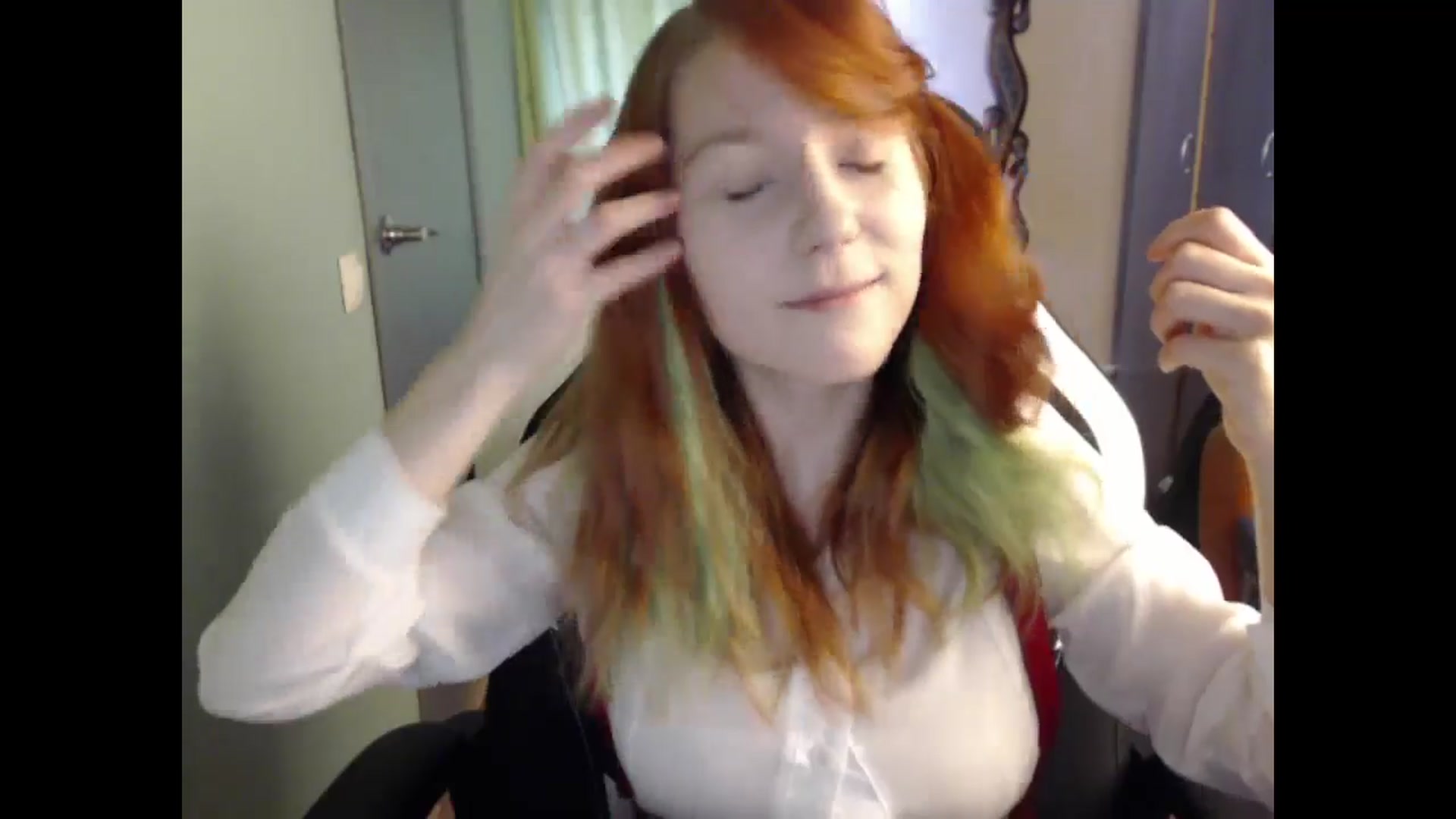 Gallery image thumbnail from NikiFoks18's myfreecams stream on, 04/25/2024, 08:29 image 5 of 20