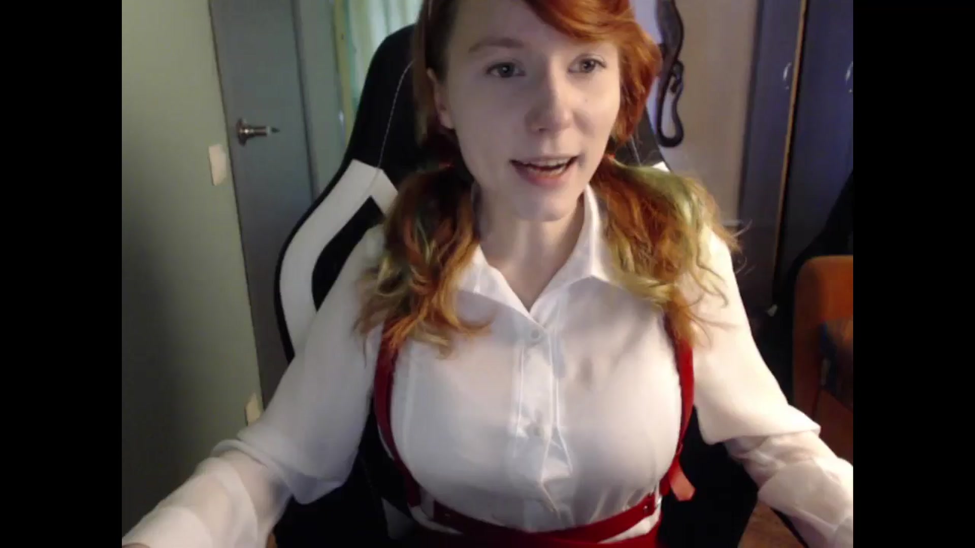 Gallery image thumbnail from NikiFoks18's myfreecams stream on, 05/09/2024, 09:58 image 1 of 20