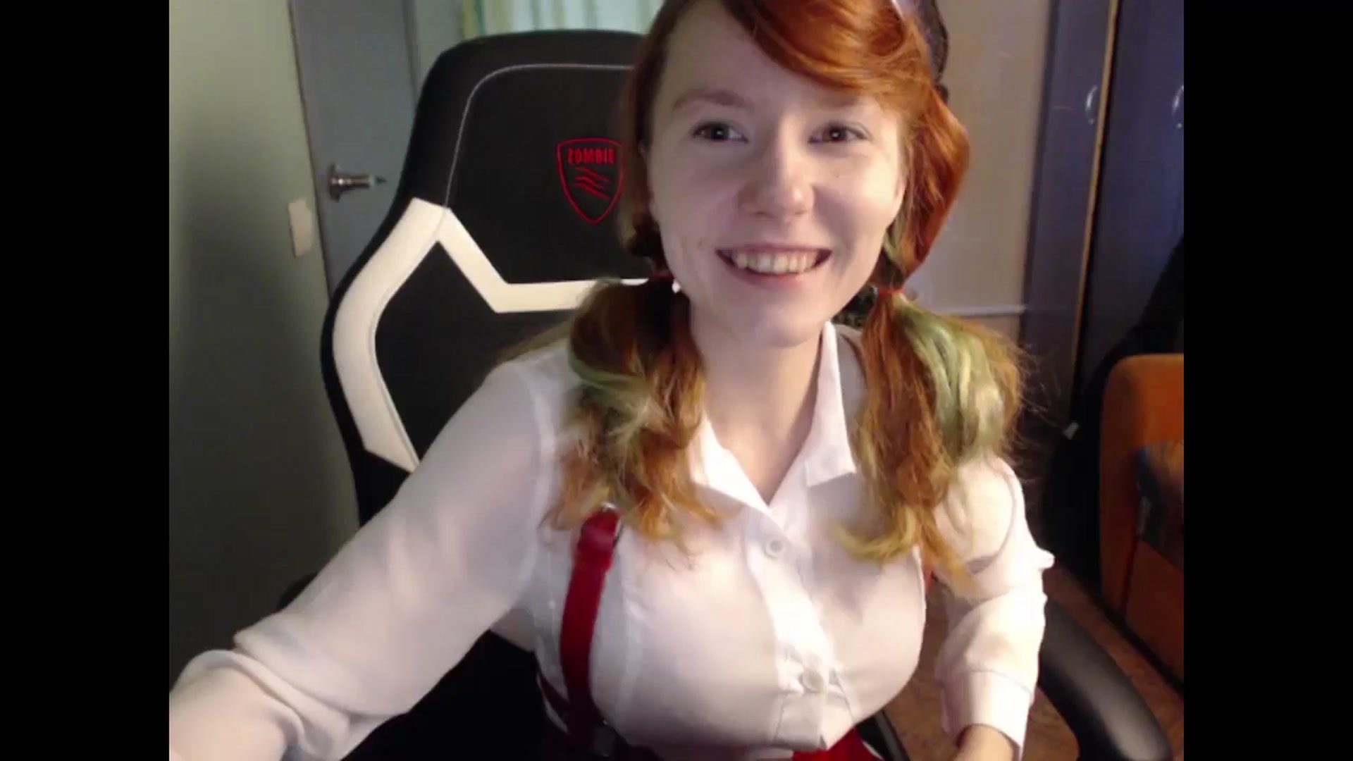 Gallery image thumbnail from NikiFoks18's myfreecams stream on, 05/09/2024, 09:58 image 11 of 20