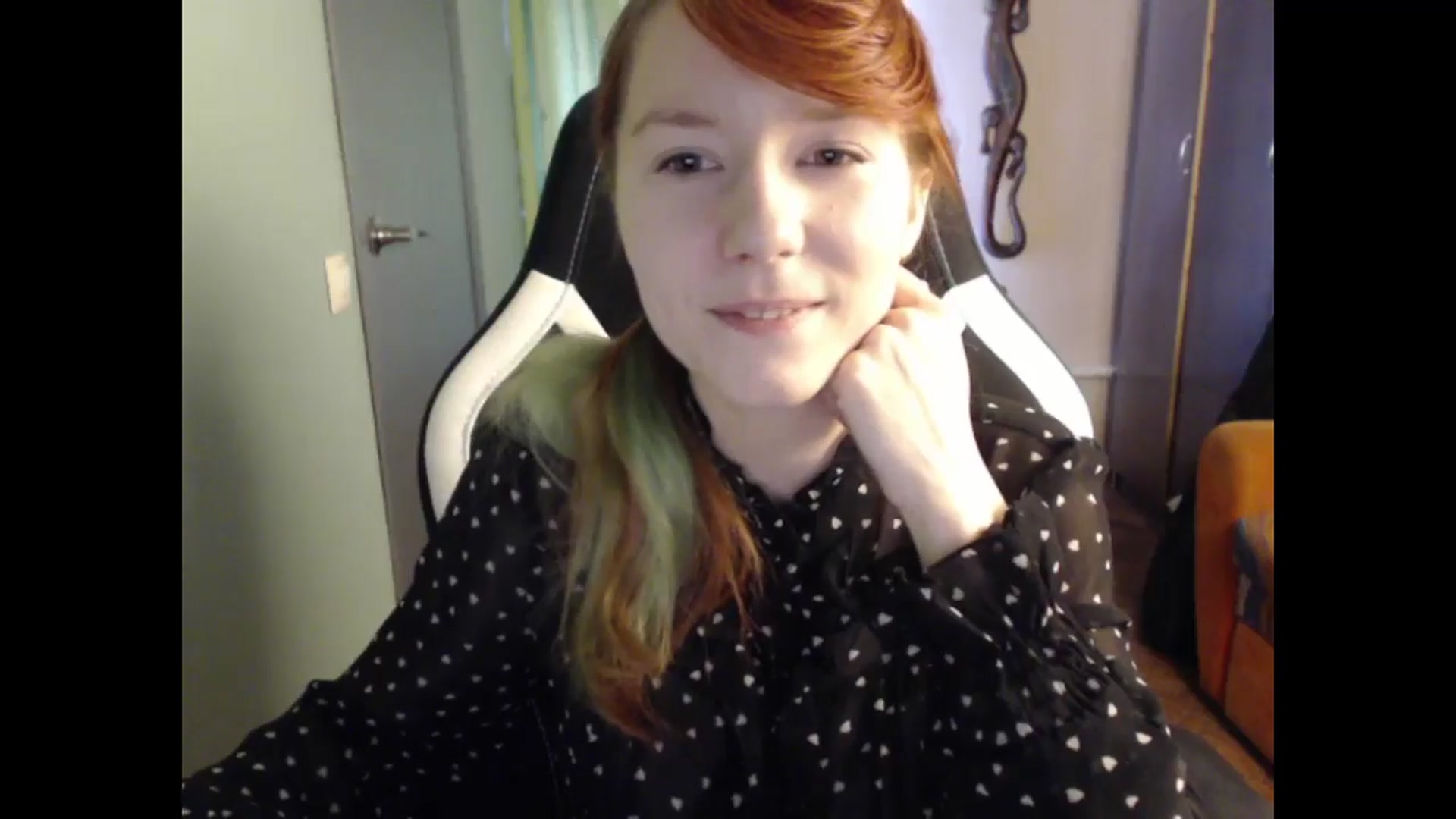 Gallery image thumbnail from NikiFoks18's myfreecams stream on, 05/15/2024, 09:56 image 20 of 20