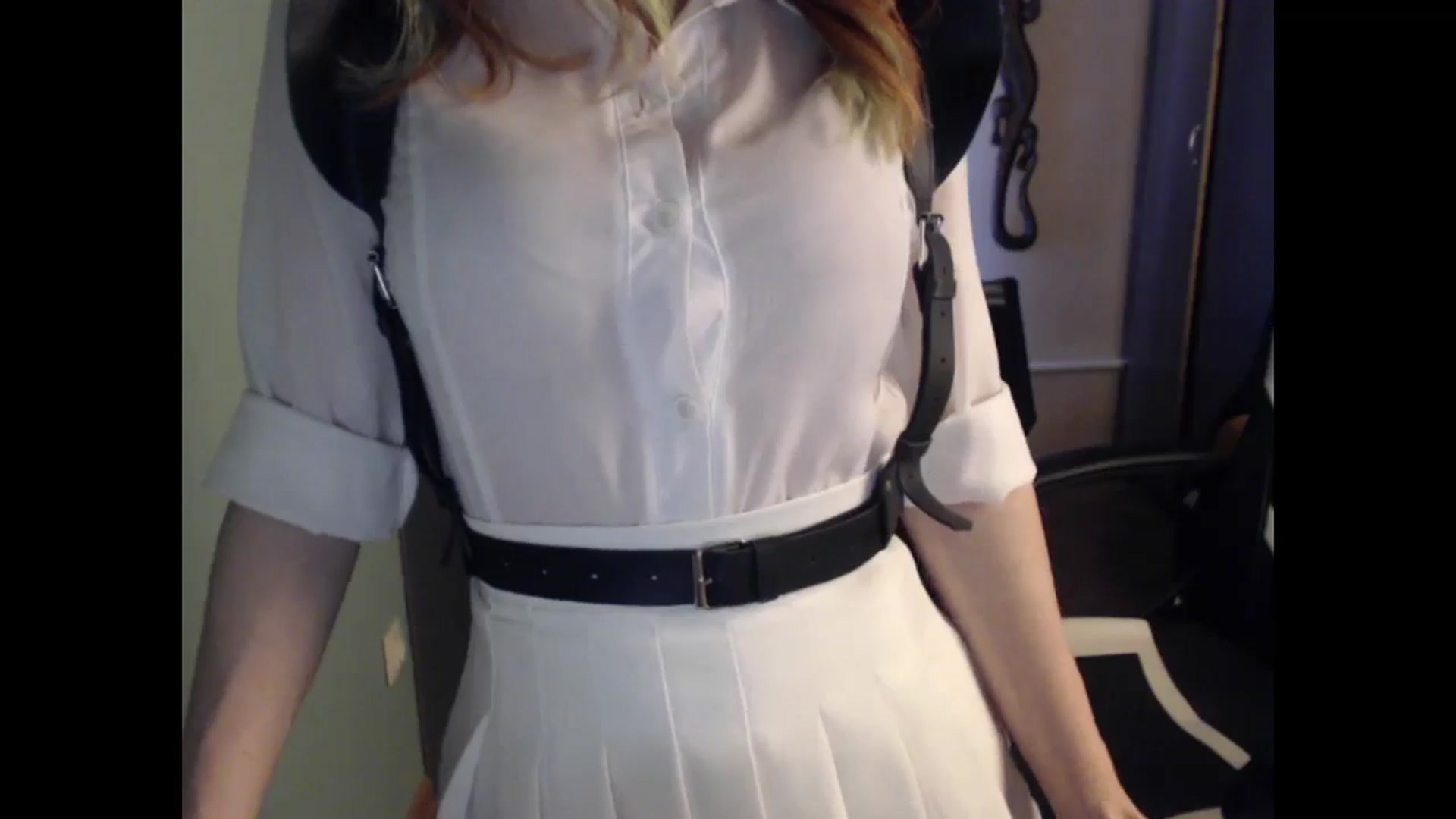 Gallery image thumbnail from NikiFoks18's myfreecams stream on, 05/16/2024, 08:11 image 15 of 20