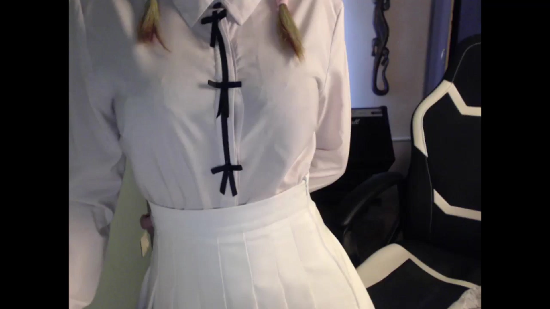 Gallery image thumbnail from NikiFoks18's myfreecams stream on, 05/23/2024, 09:24 image 1 of 20