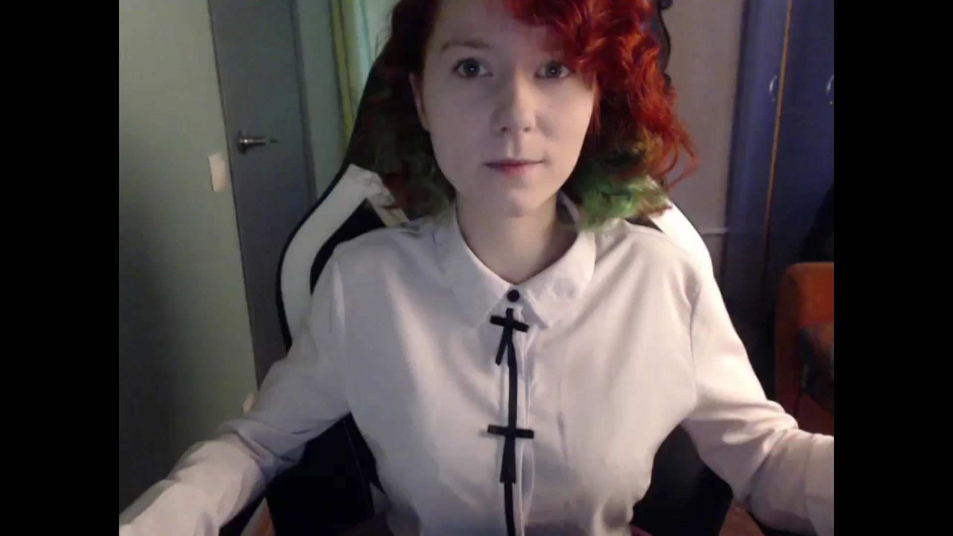 Gallery image thumbnail from NikiFoks18's myfreecams stream on, 05/24/2024, 09:17 image 1 of 20