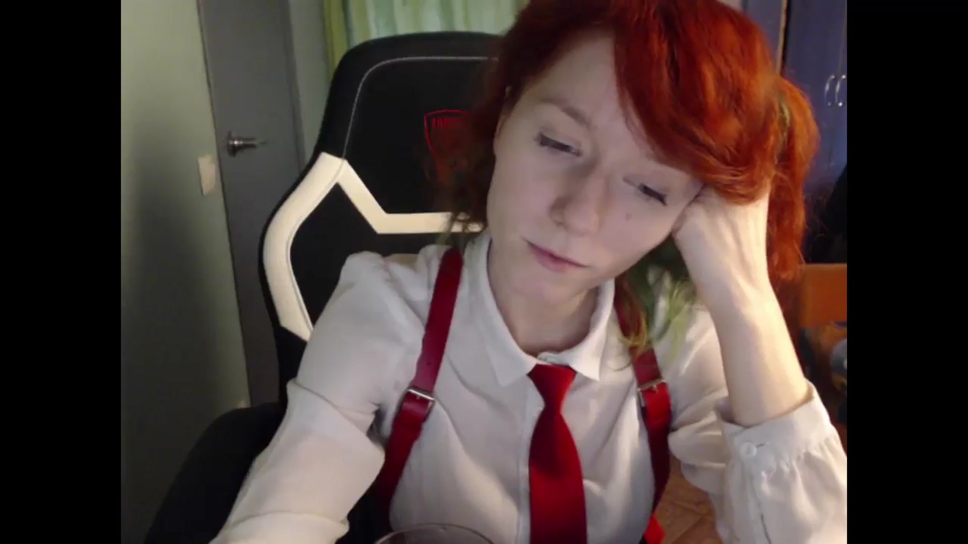 Gallery image thumbnail from NikiFoks18's myfreecams stream on, 05/26/2024, 09:37 image 10 of 20