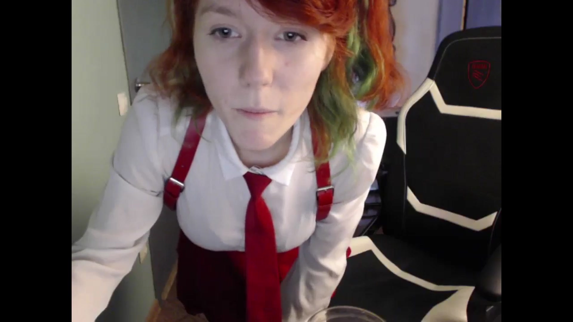 Gallery image thumbnail from NikiFoks18's myfreecams stream on, 05/26/2024, 09:37 image 17 of 20