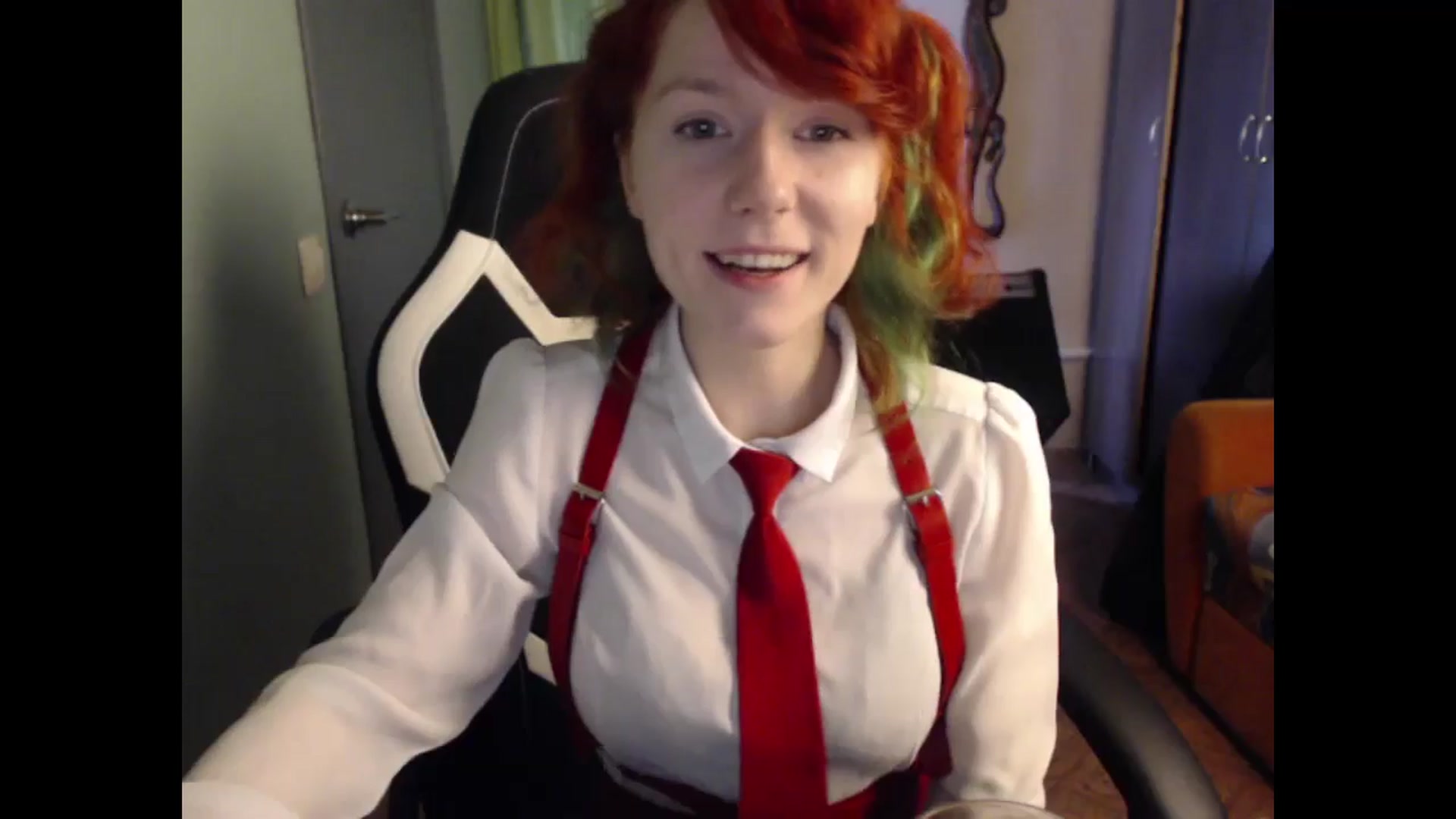 Gallery image thumbnail from NikiFoks18's myfreecams stream on, 05/26/2024, 09:37 image 14 of 20