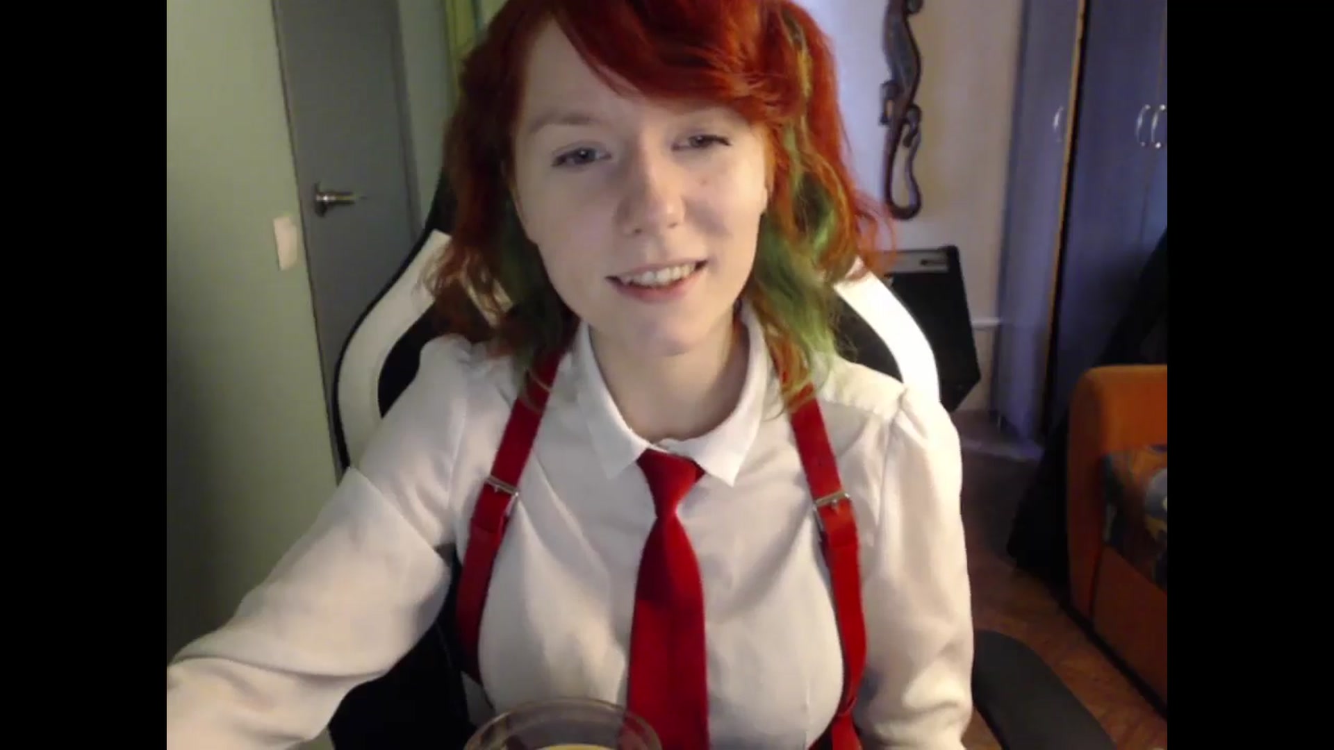 Gallery image thumbnail from NikiFoks18's myfreecams stream on, 05/26/2024, 09:37 image 6 of 20