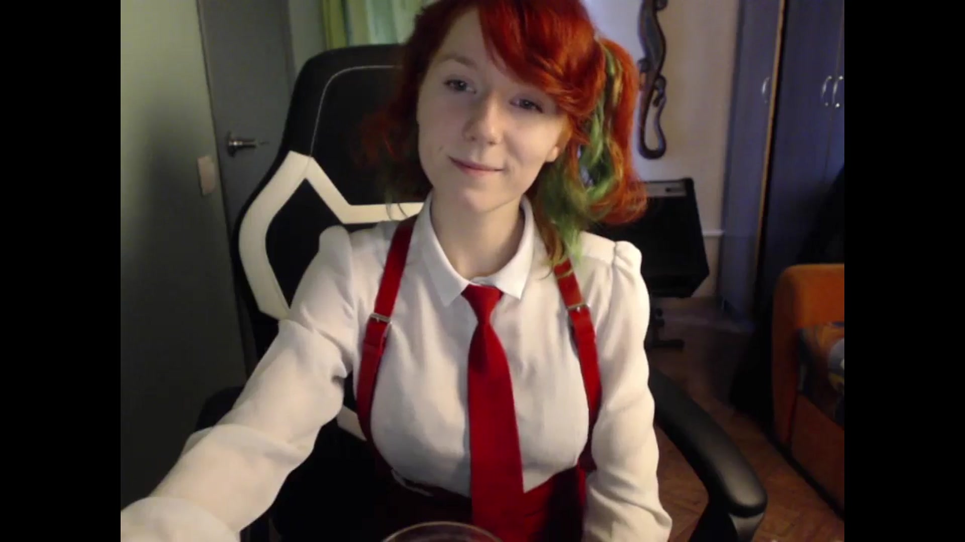 Gallery image thumbnail from NikiFoks18's myfreecams stream on, 05/26/2024, 09:37 image 12 of 20