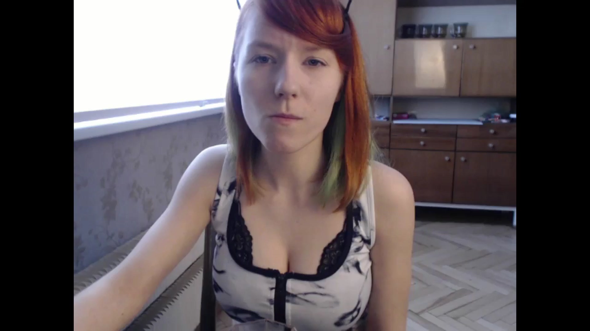 Gallery image thumbnail from NikiFoks18's myfreecams stream on, 06/14/2024, 10:33 image 1 of 20