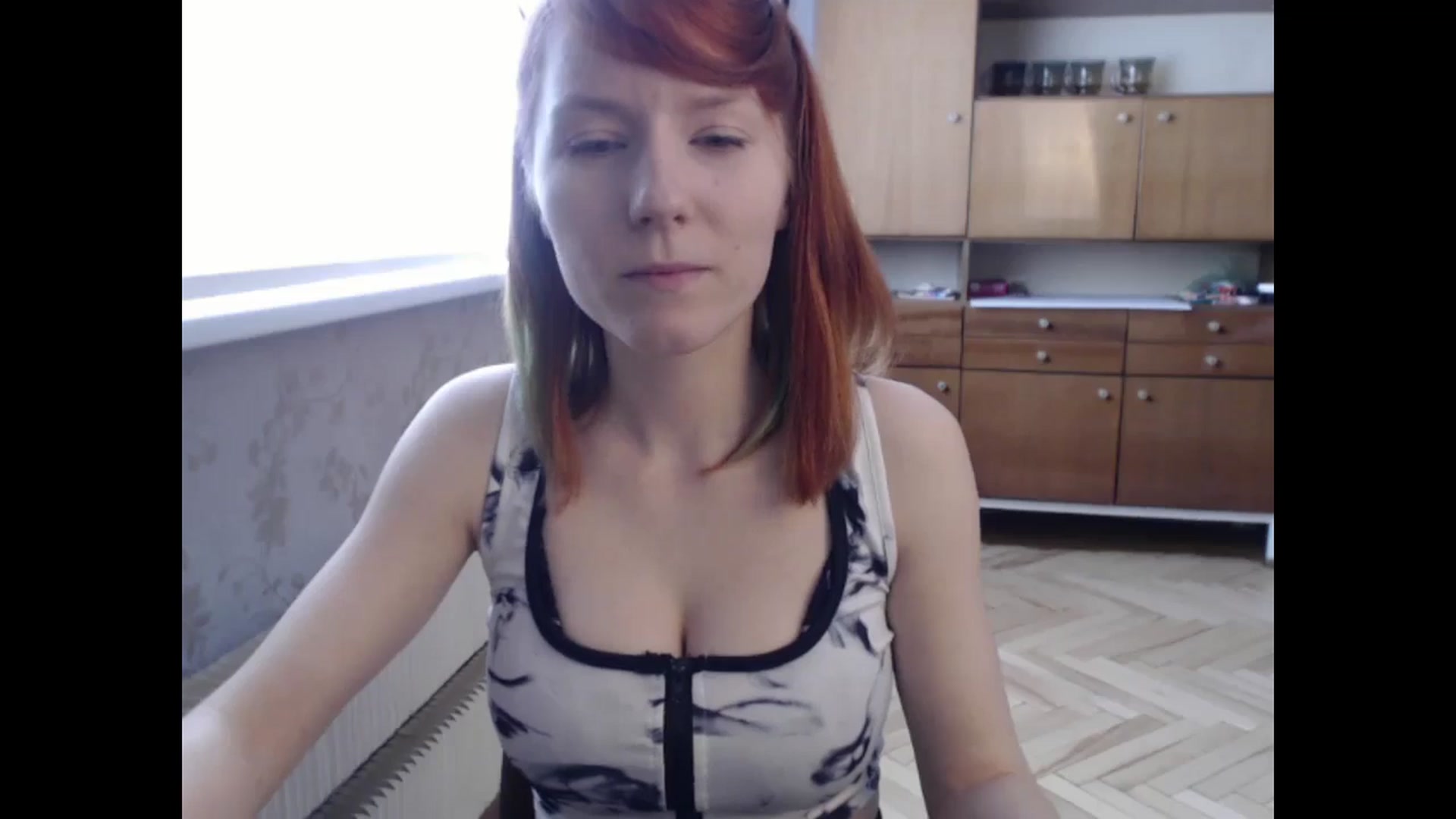 Gallery image thumbnail from NikiFoks18's myfreecams stream on, 06/14/2024, 13:05 image 12 of 20