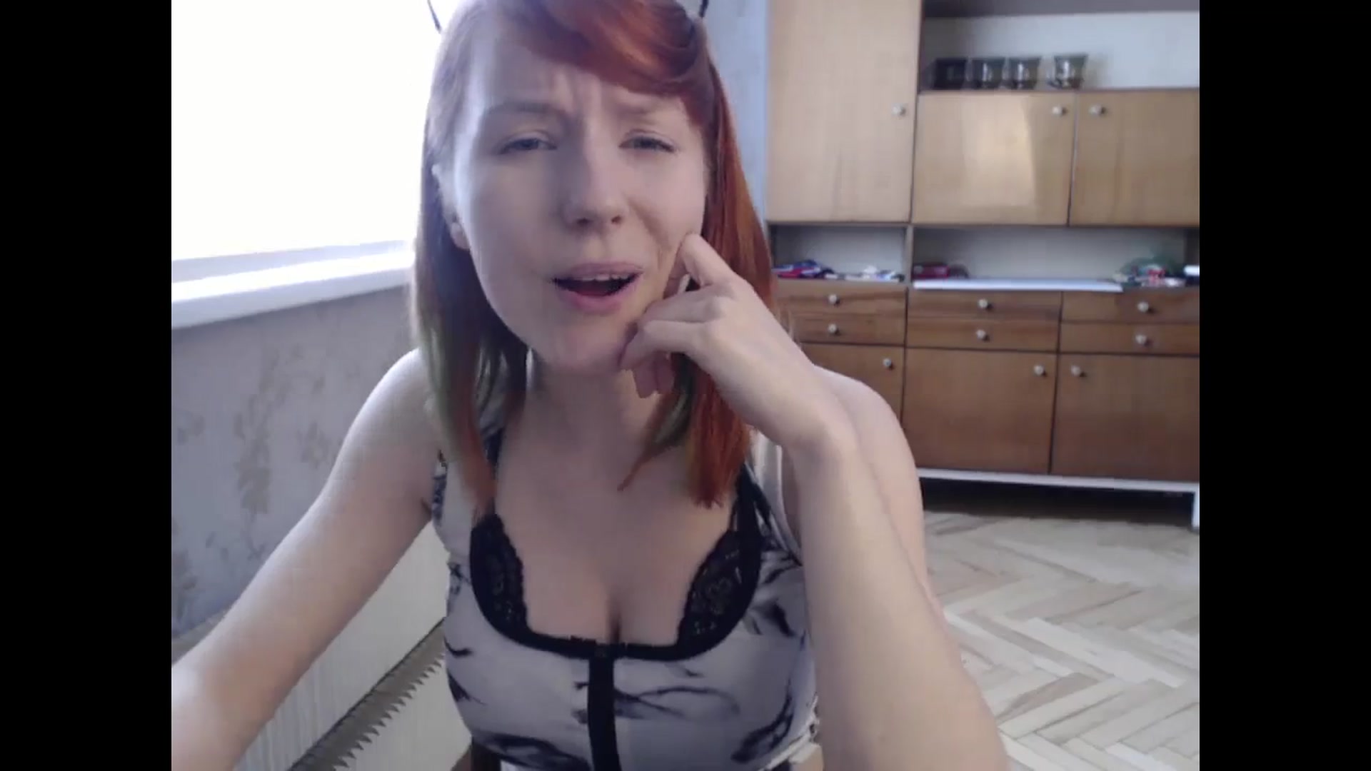 Gallery image thumbnail from NikiFoks18's myfreecams stream on, 06/14/2024, 13:05 image 9 of 20