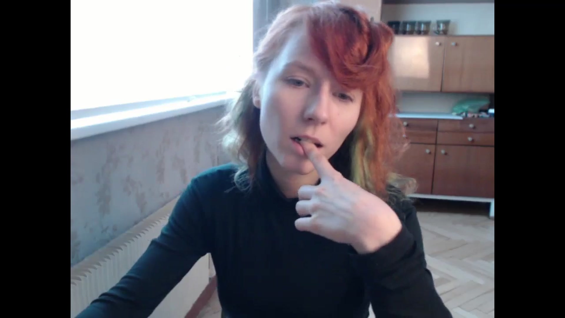 Gallery image thumbnail from NikiFoks18's myfreecams stream on, 06/15/2024, 12:13 image 8 of 20