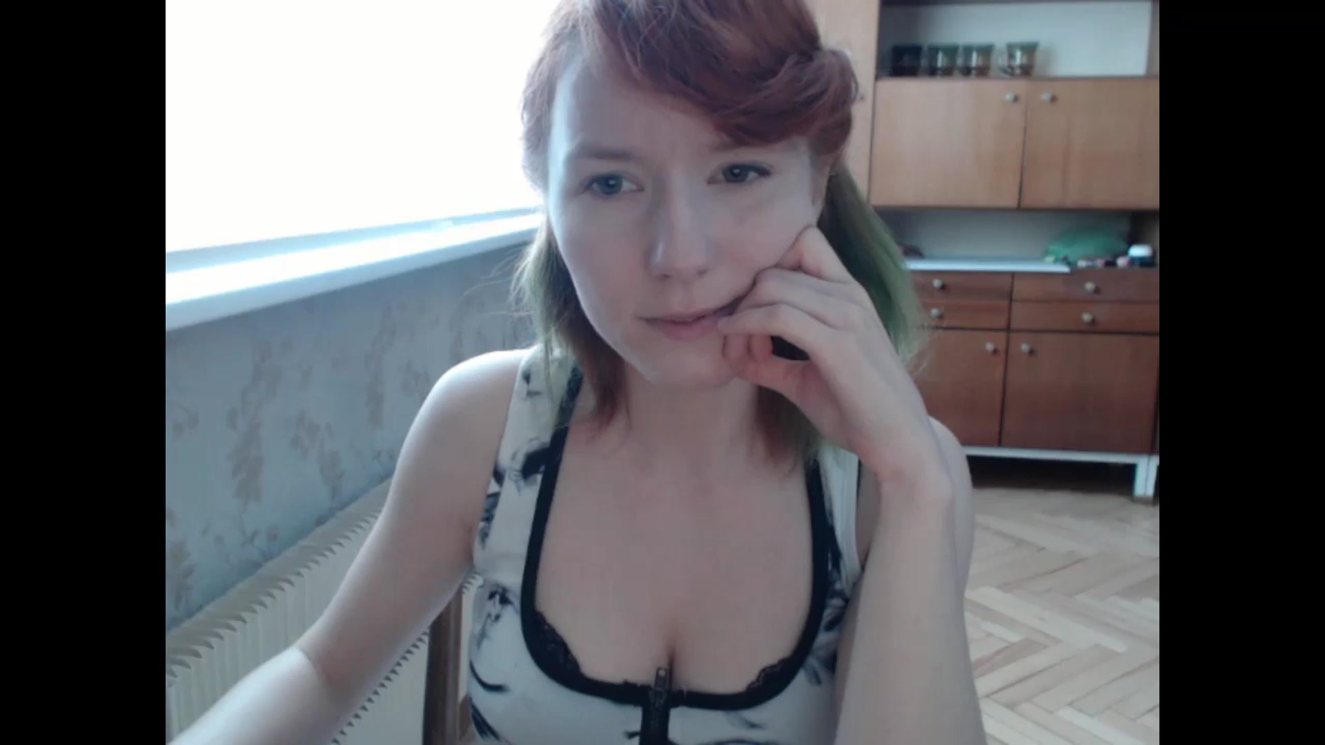 Gallery image thumbnail from NikiFoks18's myfreecams stream on, 06/16/2024, 08:07 image 19 of 20