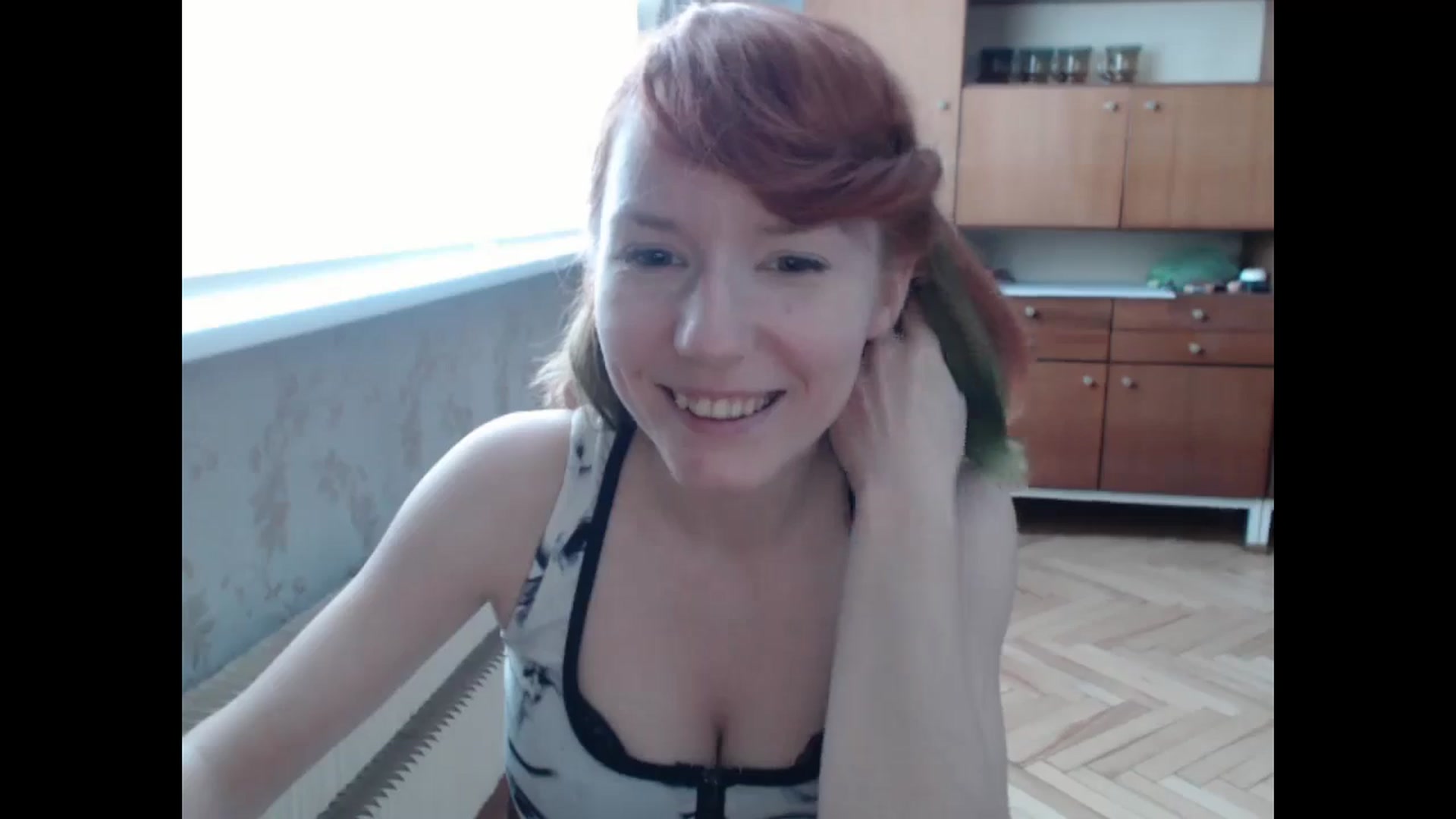 Gallery image thumbnail from NikiFoks18's myfreecams stream on, 06/16/2024, 10:59 image 13 of 20