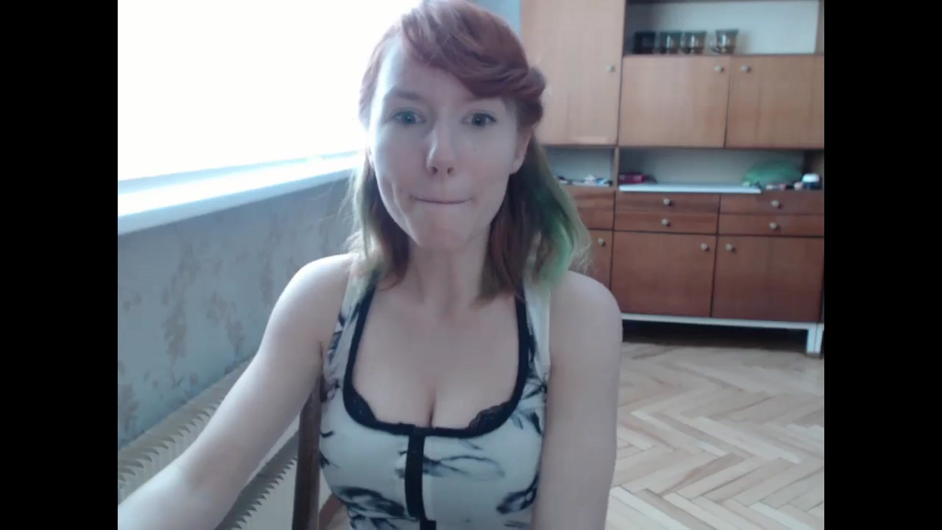 Gallery image thumbnail from NikiFoks18's myfreecams stream on, 06/16/2024, 10:59 image 9 of 20
