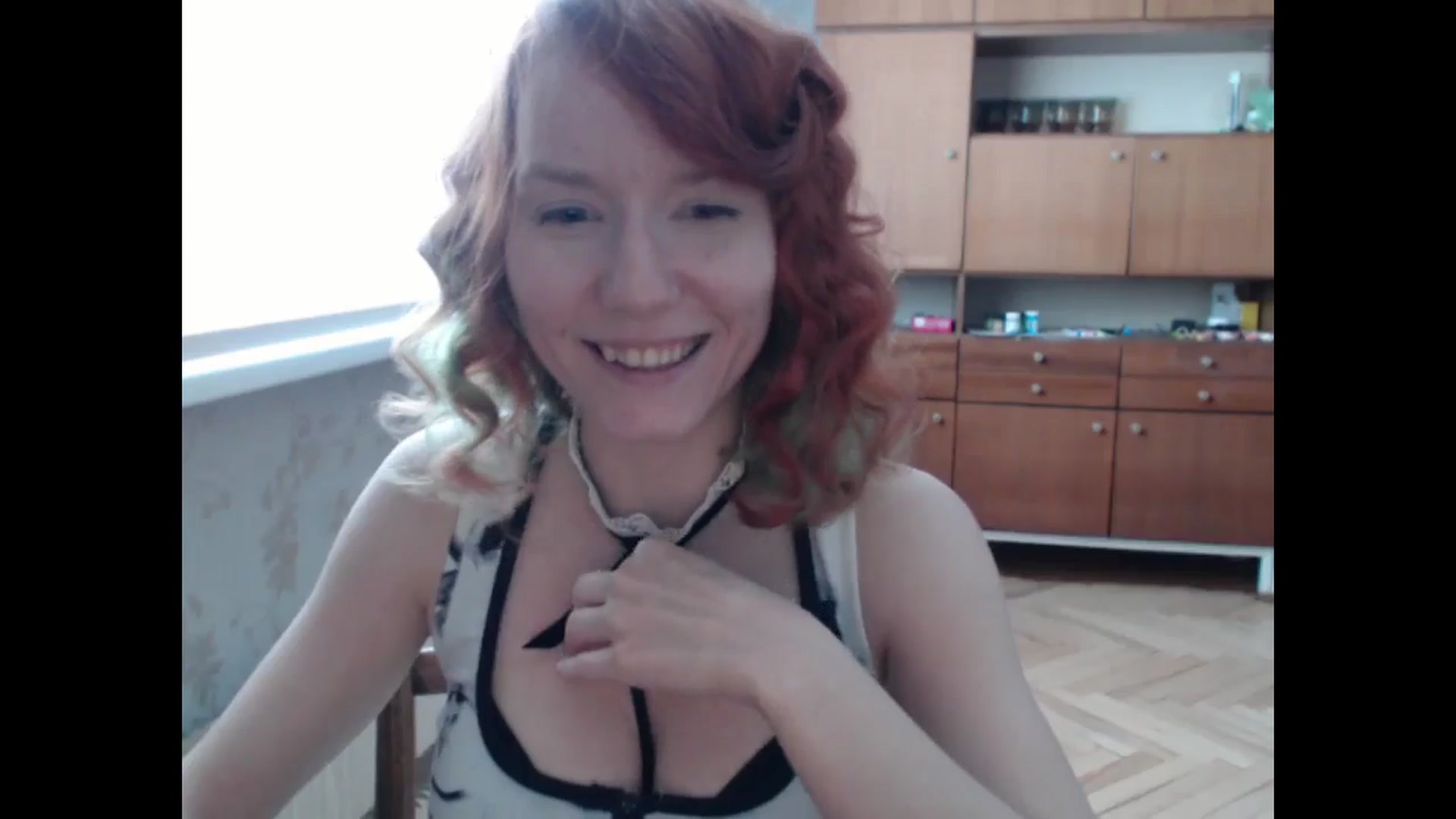 Gallery image thumbnail from NikiFoks18's myfreecams stream on, 06/26/2024, 09:11 image 15 of 20