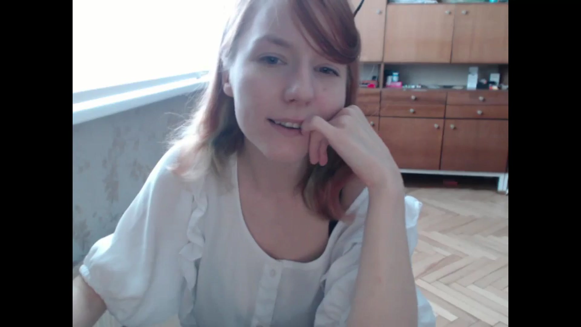 Gallery image thumbnail from NikiFoks18's myfreecams stream on, 08/04/2024, 07:15 image 13 of 20
