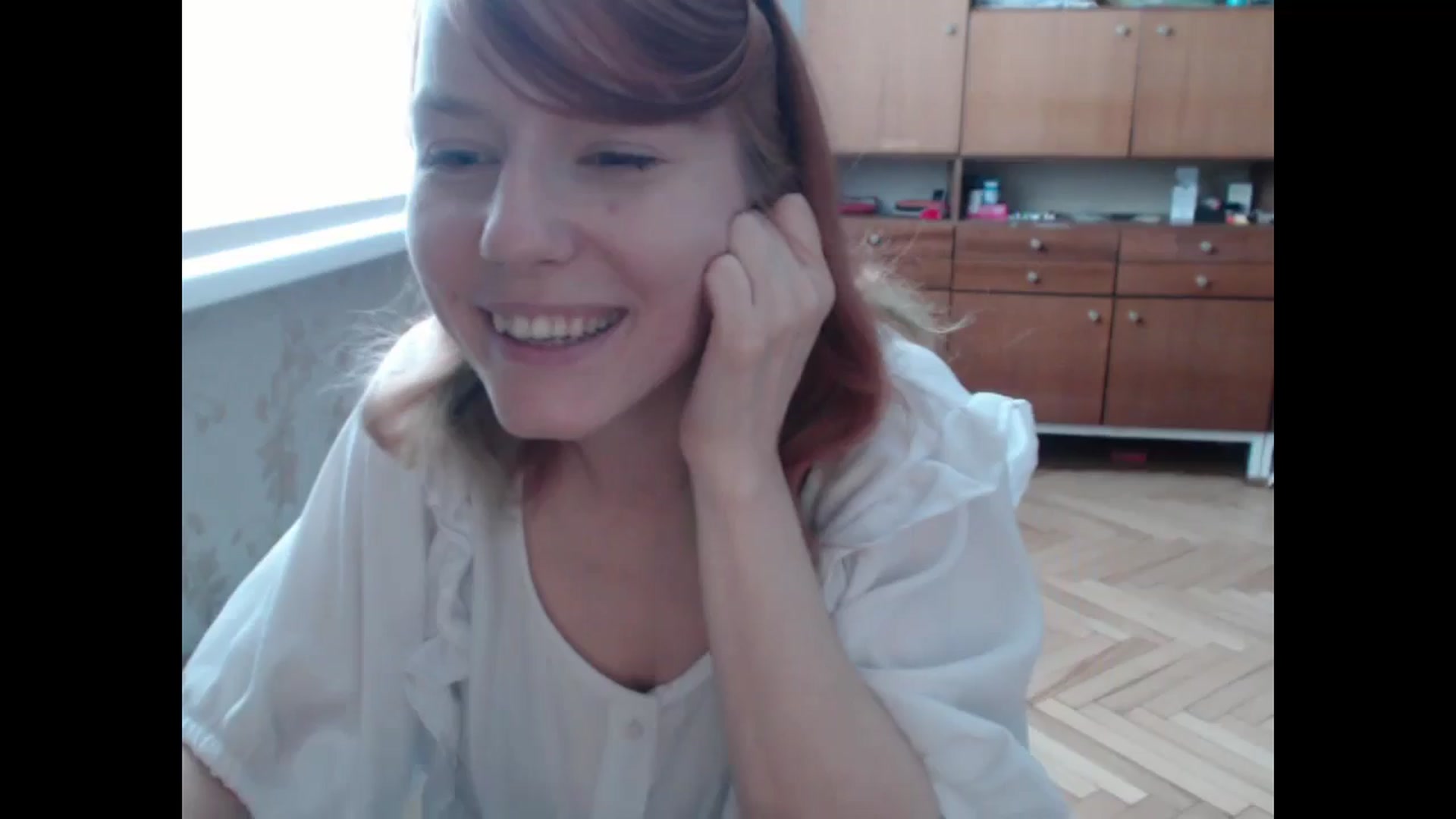 Gallery image thumbnail from NikiFoks18's myfreecams stream on, 08/04/2024, 07:15 image 3 of 20