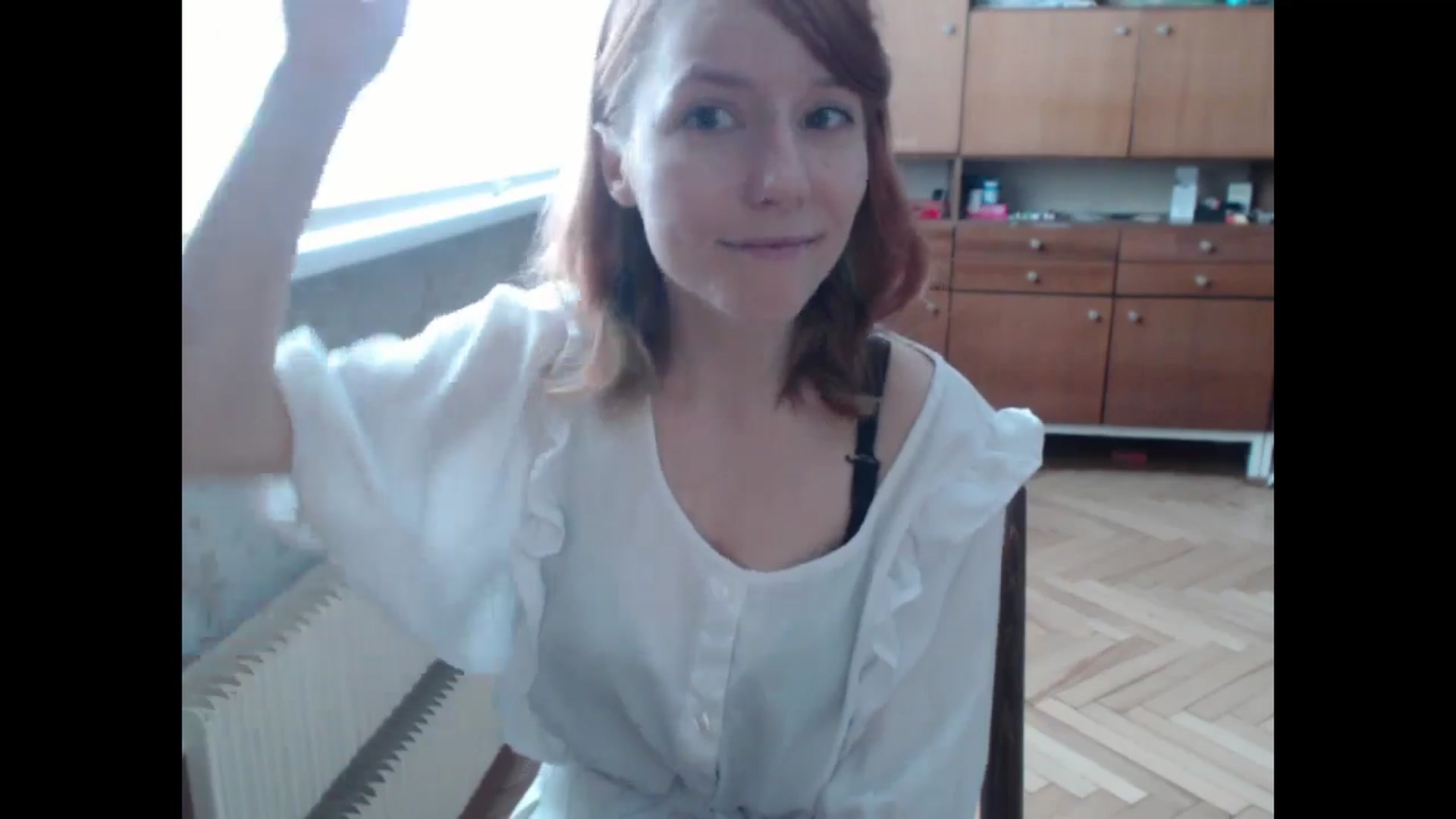 Gallery image thumbnail from NikiFoks18's myfreecams stream on, 08/04/2024, 10:16 image 12 of 20