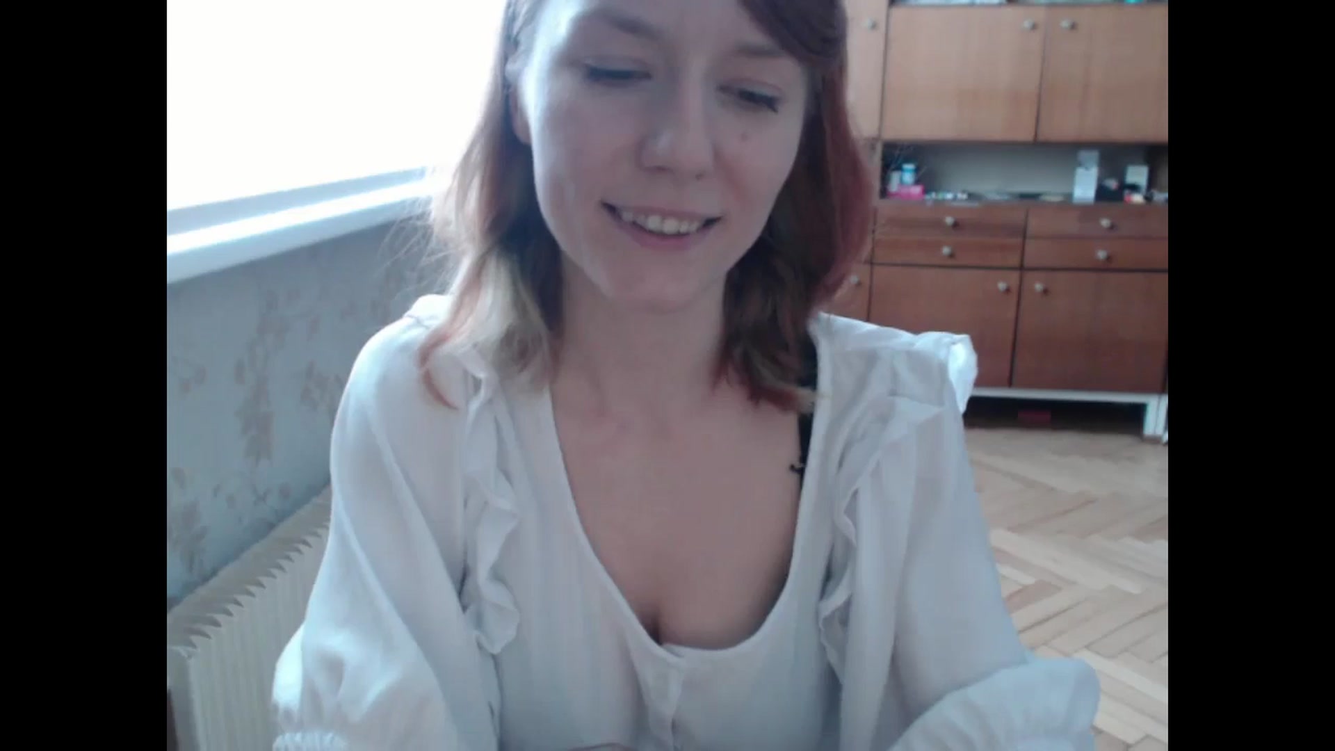 Gallery image thumbnail from NikiFoks18's myfreecams stream on, 08/04/2024, 10:16 image 8 of 20