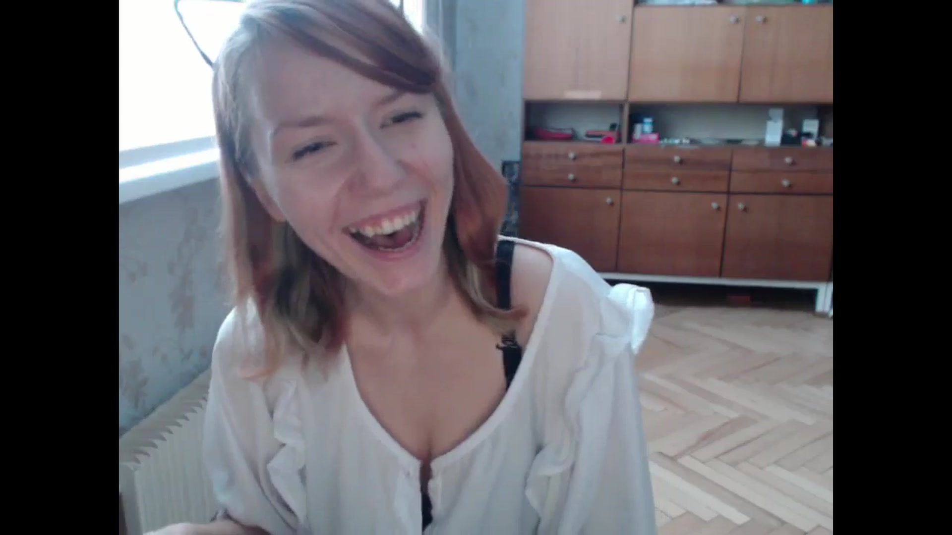Gallery image thumbnail from NikiFoks18's myfreecams stream on, 08/04/2024, 11:17 image 9 of 20