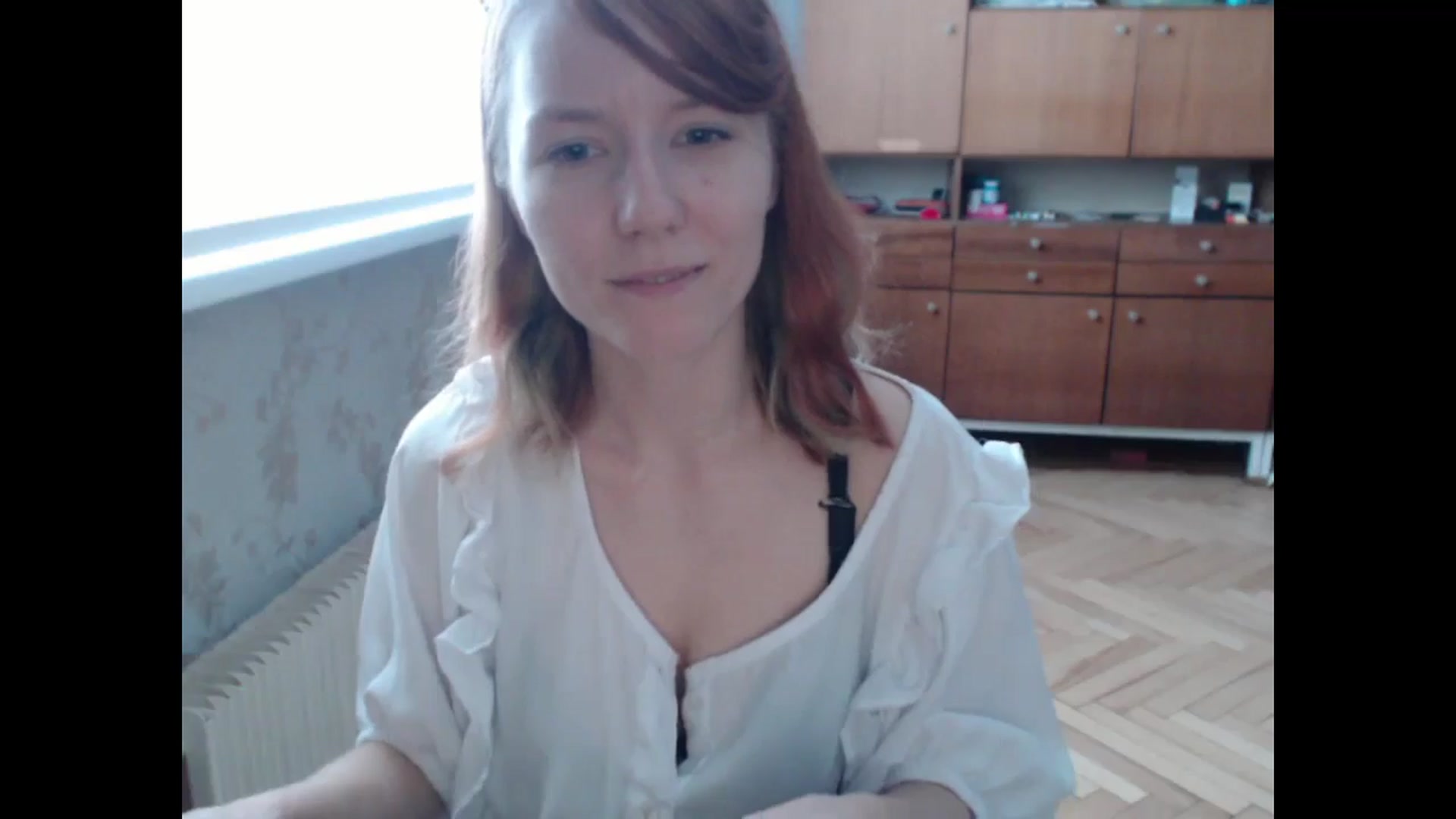 Gallery image thumbnail from NikiFoks18's myfreecams stream on, 08/04/2024, 11:17 image 5 of 20