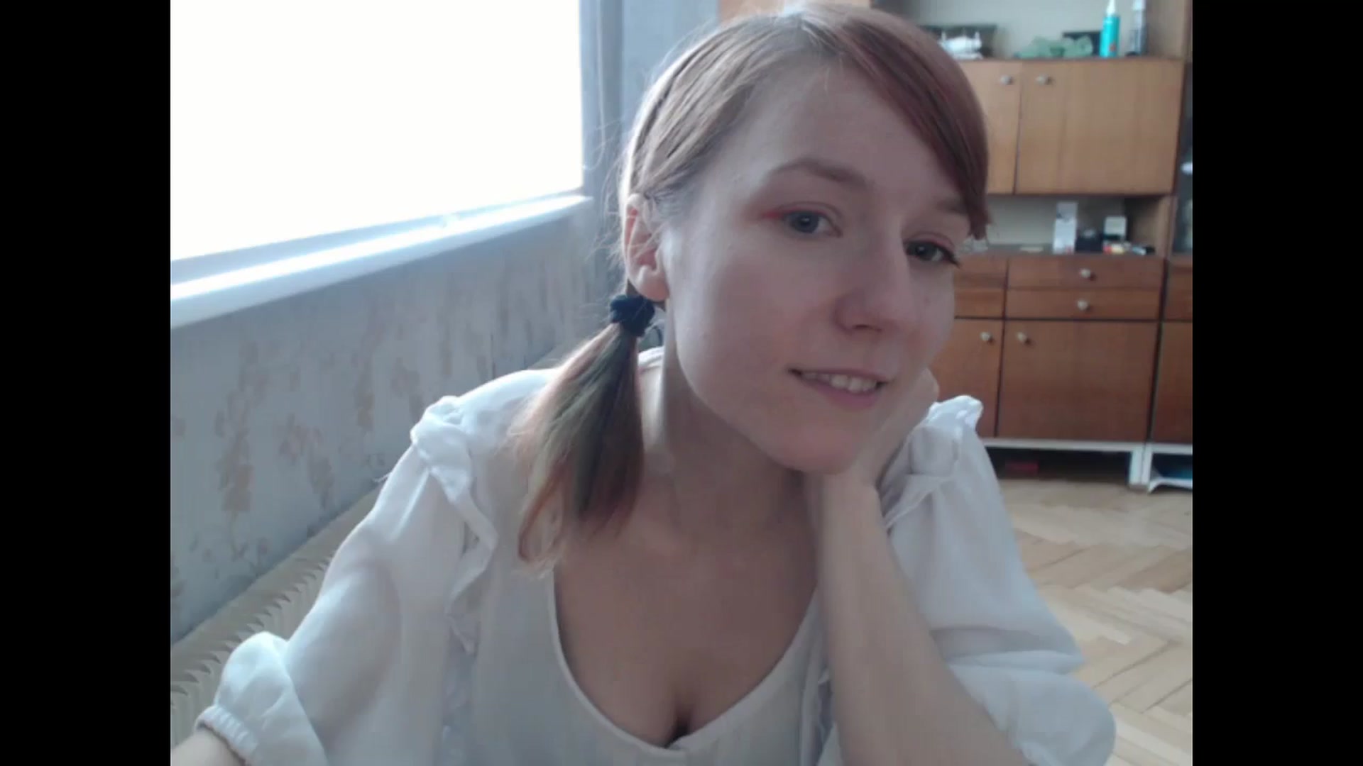 Gallery image thumbnail from NikiFoks18's myfreecams stream on, 08/05/2024, 12:23 image 12 of 20