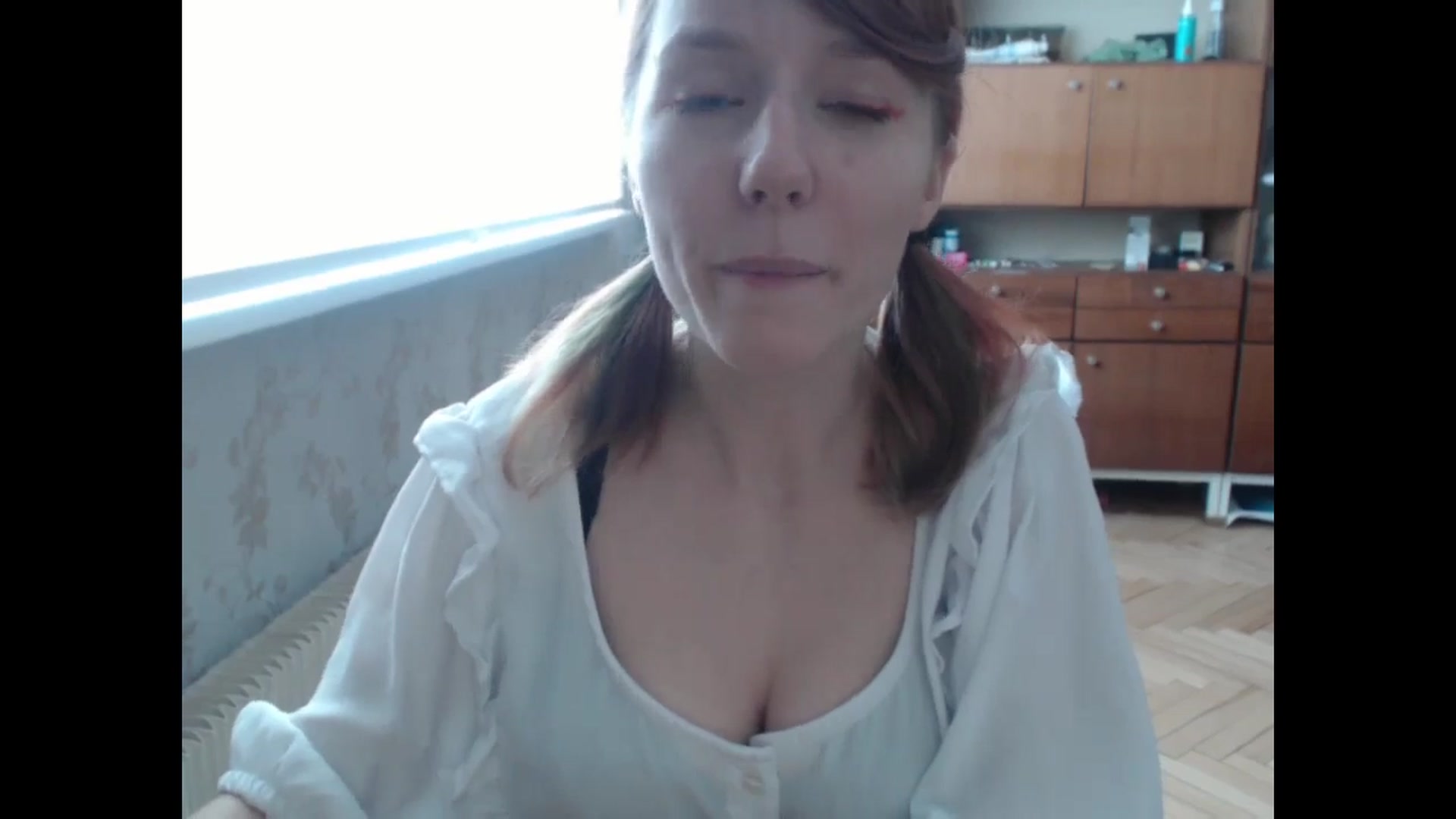 Gallery image thumbnail from NikiFoks18's myfreecams stream on, 08/05/2024, 12:23 image 5 of 20
