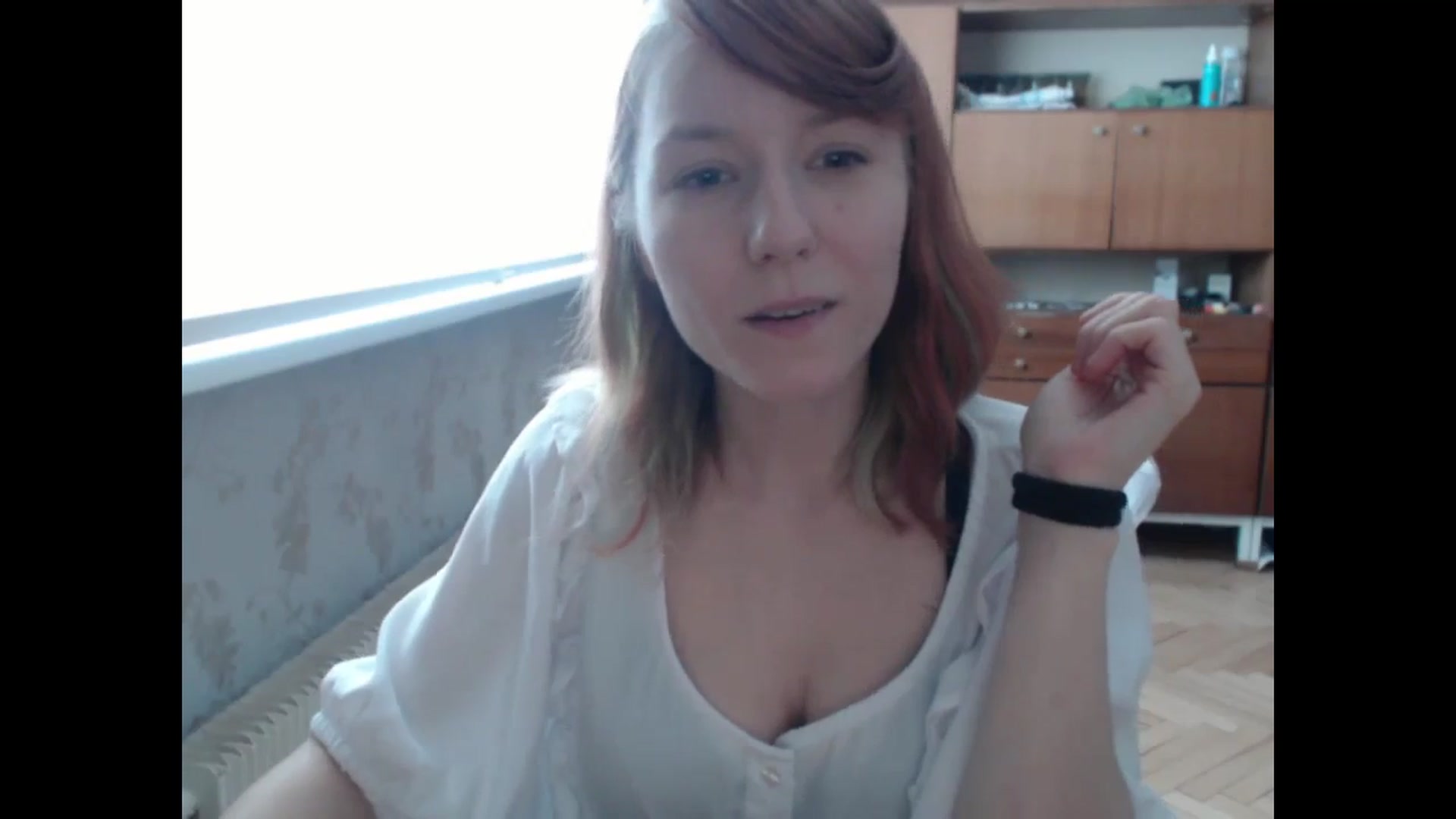Gallery image thumbnail from NikiFoks18's myfreecams stream on, 08/06/2024, 06:21 image 19 of 20