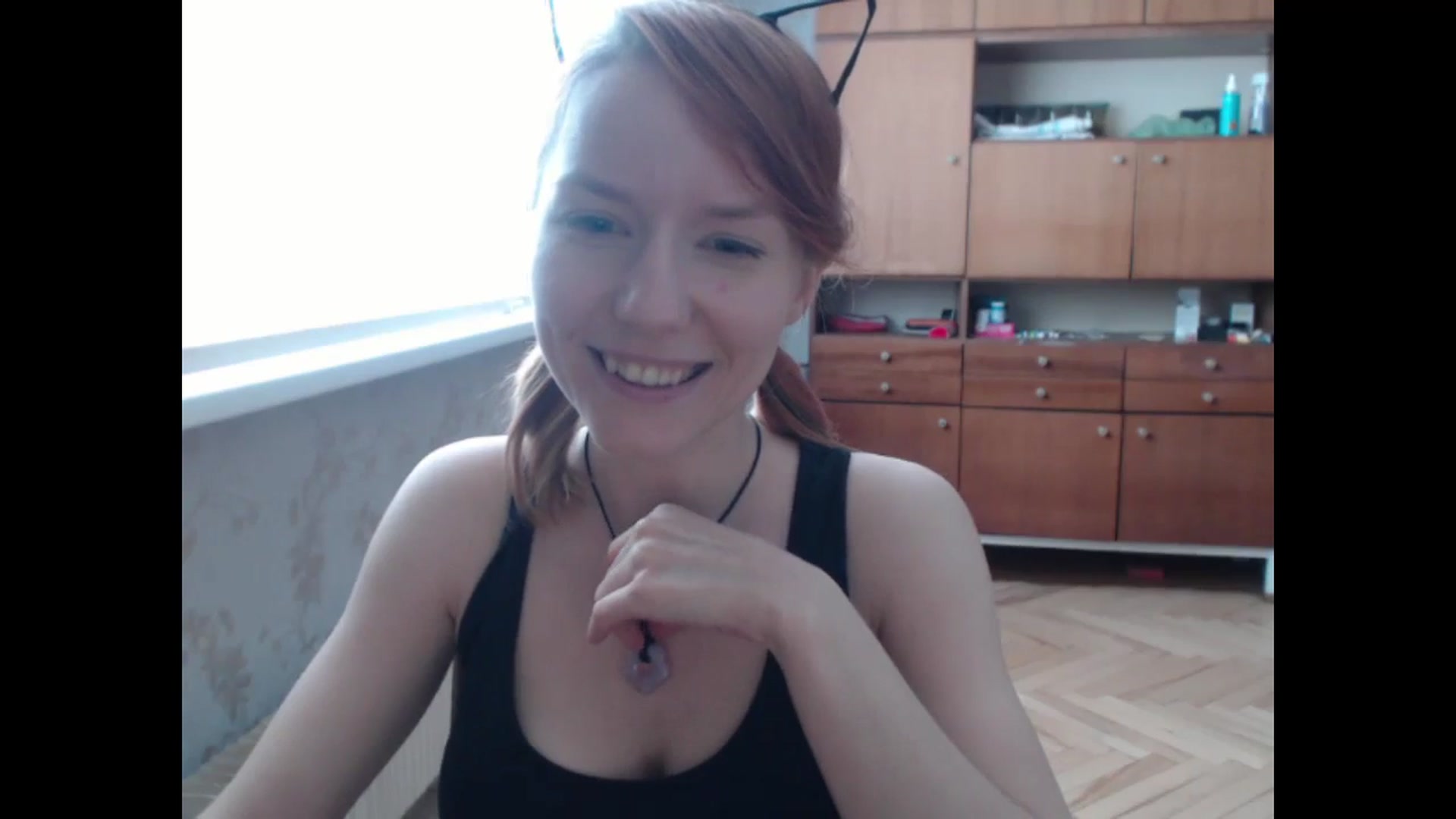 Gallery image thumbnail from NikiFoks18's myfreecams stream on, 08/08/2024, 08:16 image 19 of 20