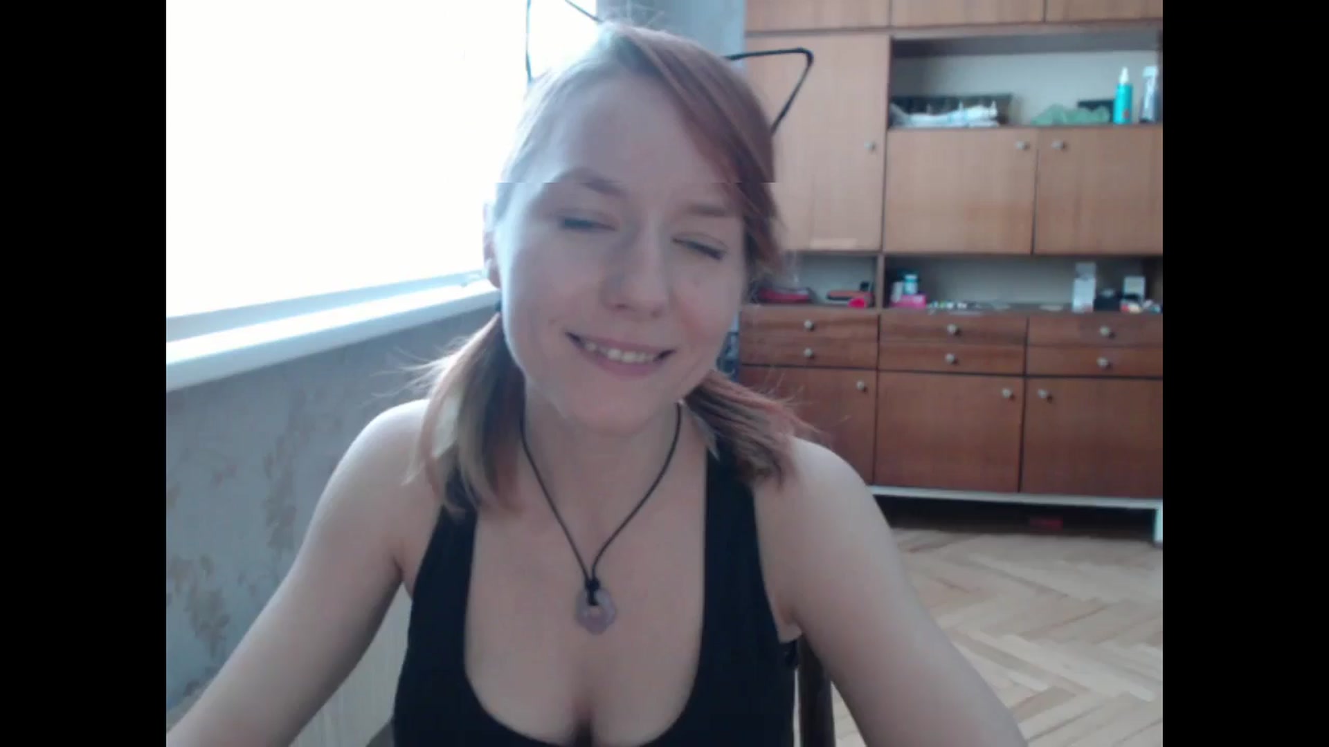 Gallery image thumbnail from NikiFoks18's myfreecams stream on, 08/08/2024, 08:16 image 1 of 20