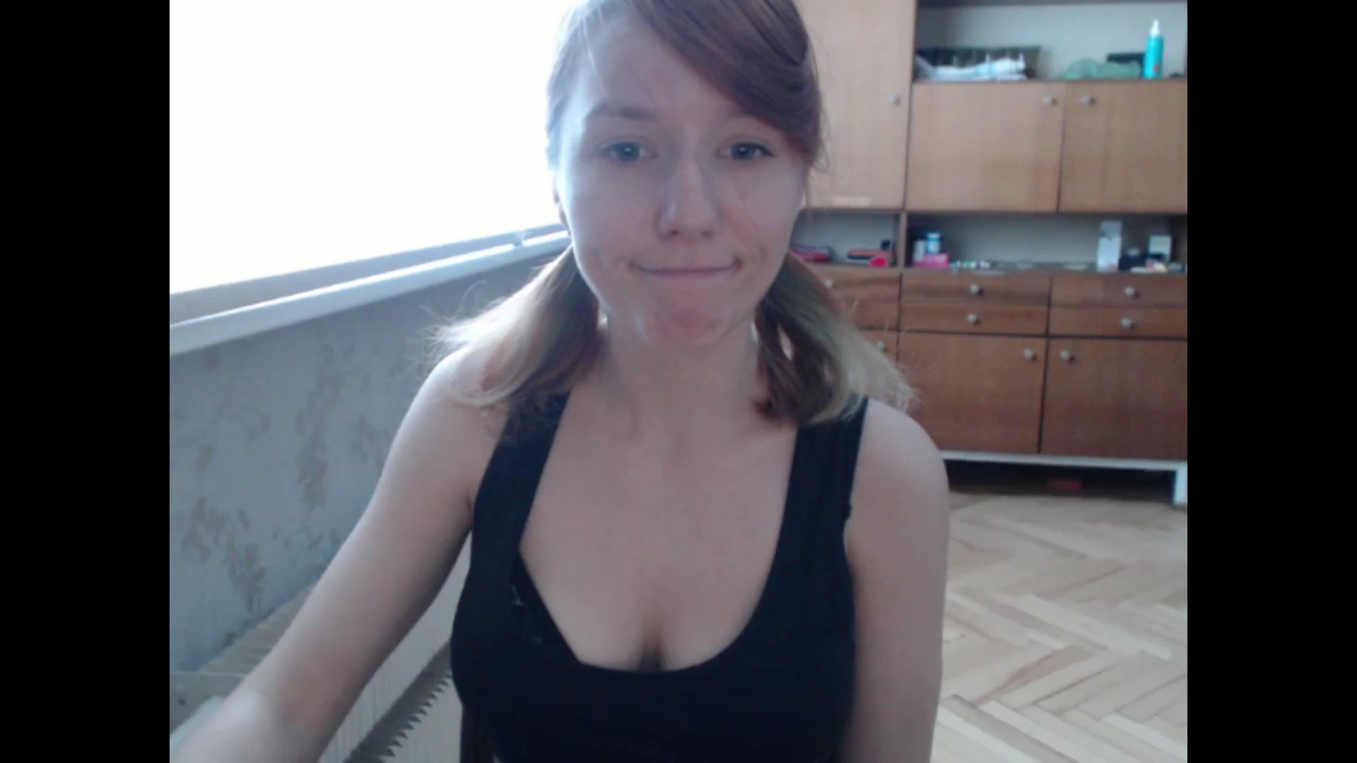 Gallery image thumbnail from NikiFoks18's myfreecams stream on, 08/09/2024, 08:38 image 19 of 20