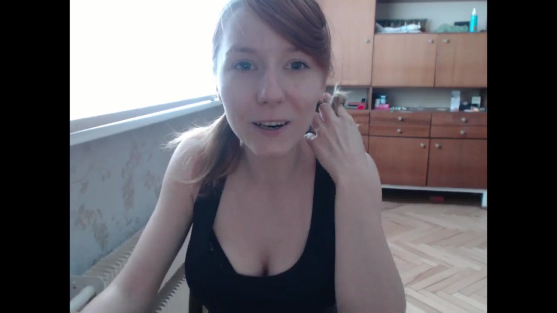 Gallery image thumbnail from NikiFoks18's myfreecams stream on, 08/09/2024, 08:38 image 12 of 20