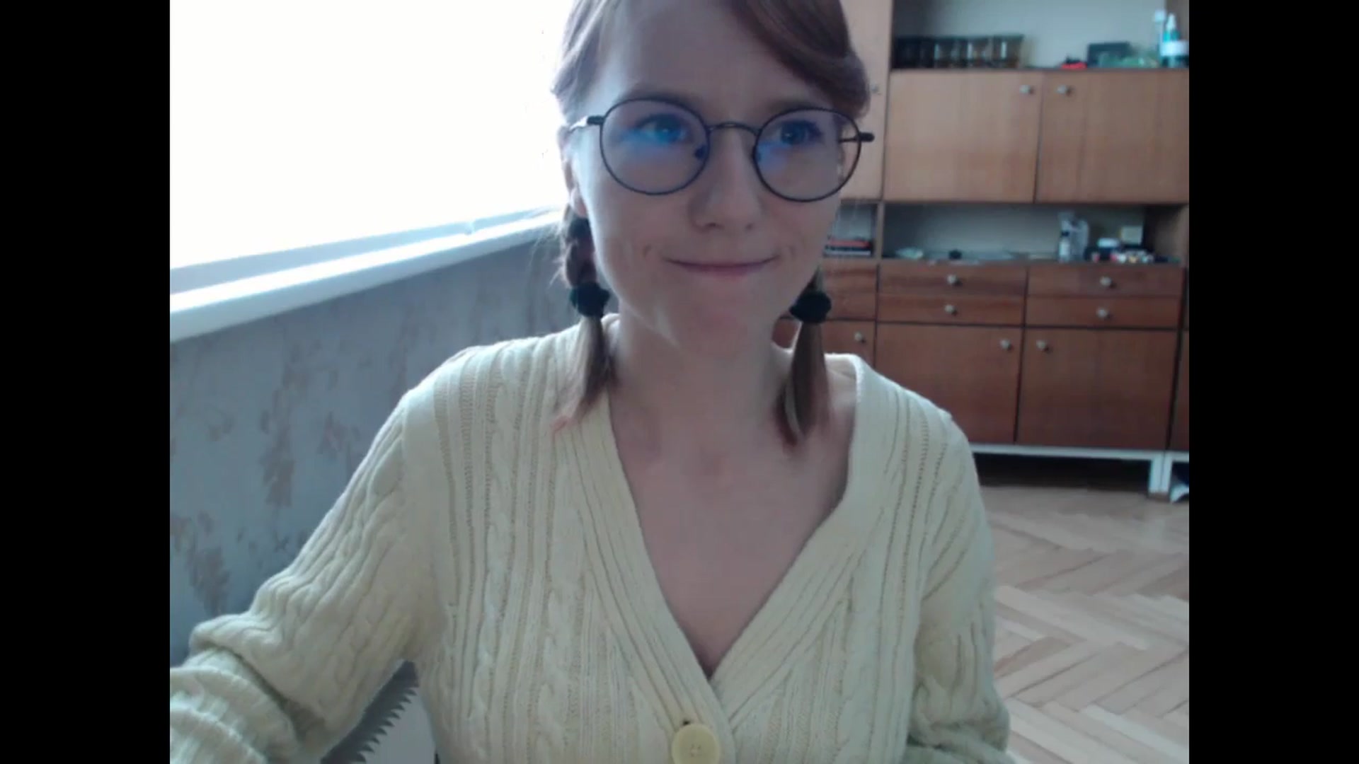Gallery image thumbnail from NikiFoks18's myfreecams stream on, 08/12/2024, 10:19 image 16 of 20