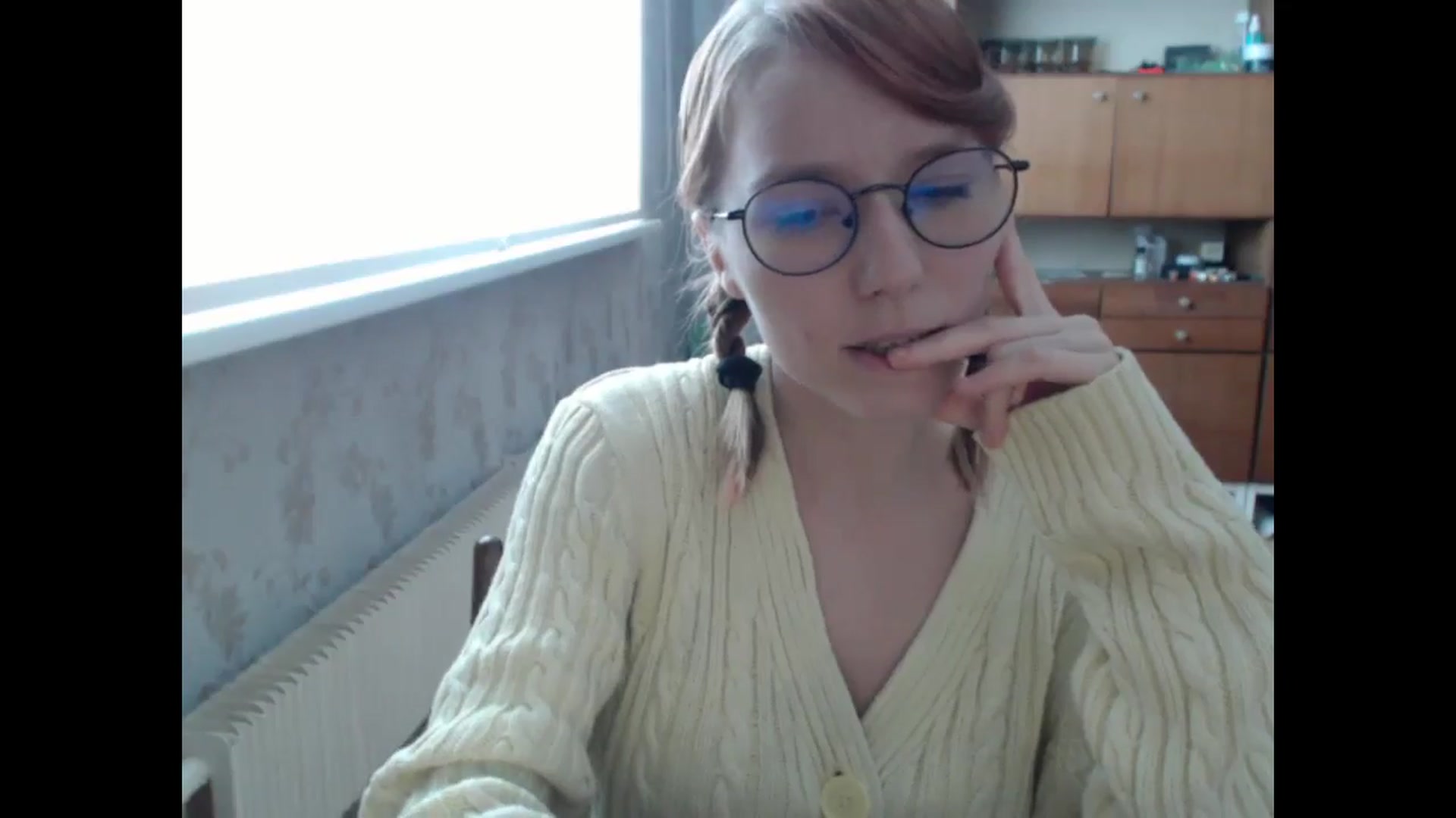 Gallery image thumbnail from NikiFoks18's myfreecams stream on, 08/12/2024, 10:19 image 20 of 20