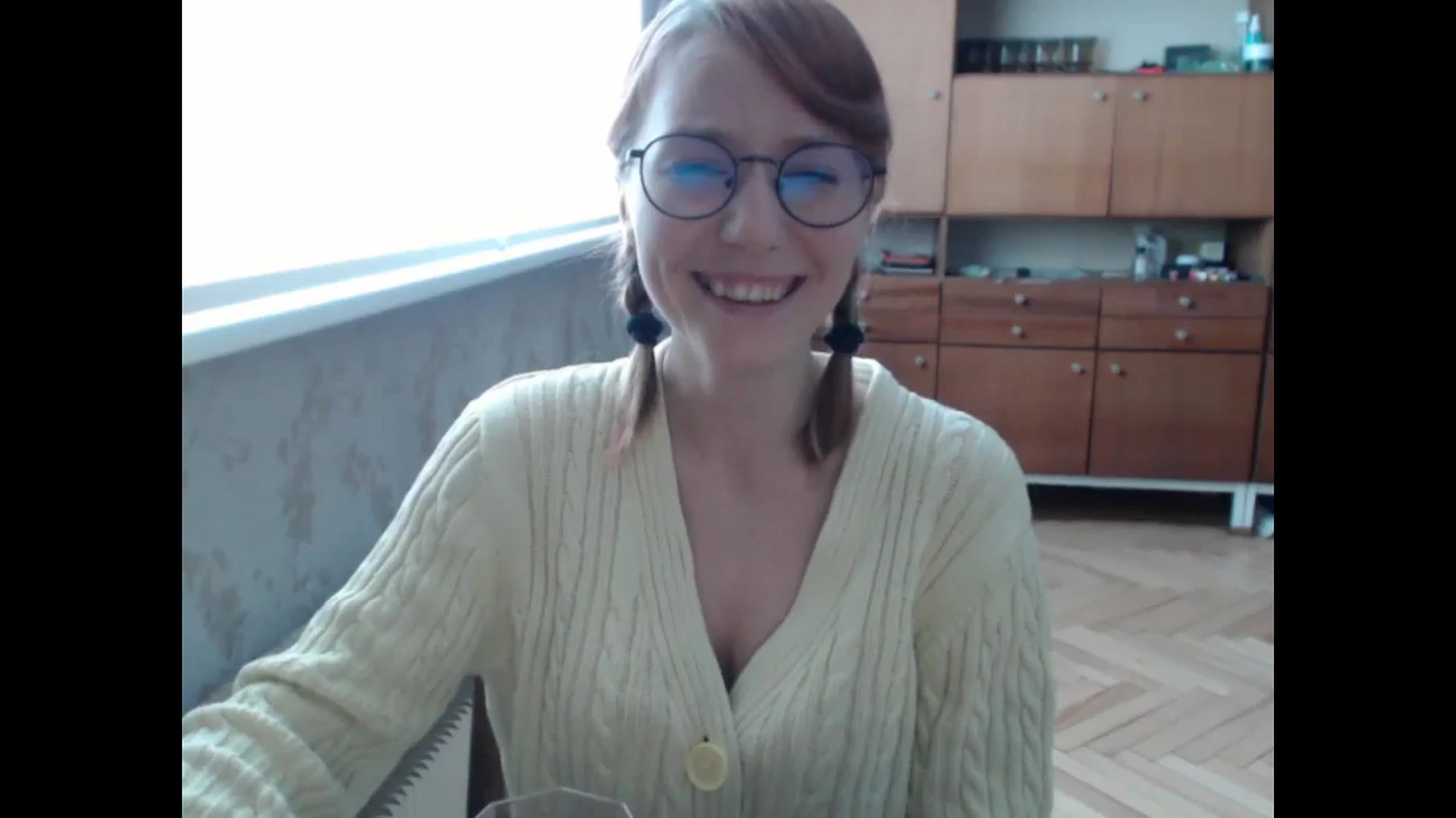 Gallery image thumbnail from NikiFoks18's myfreecams stream on, 08/12/2024, 10:48 image 15 of 20