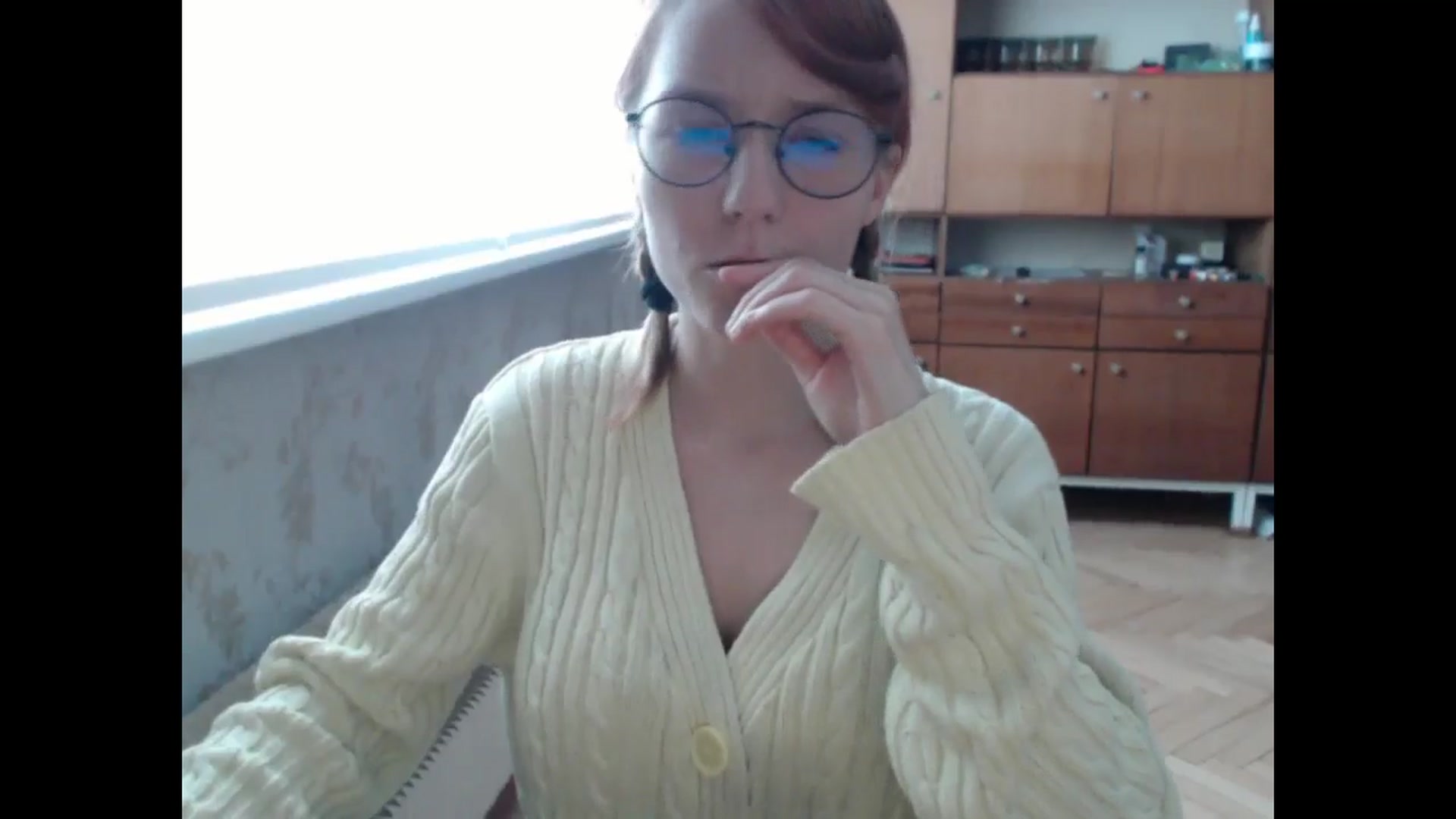 Gallery image thumbnail from NikiFoks18's myfreecams stream on, 08/12/2024, 12:03 image 3 of 20