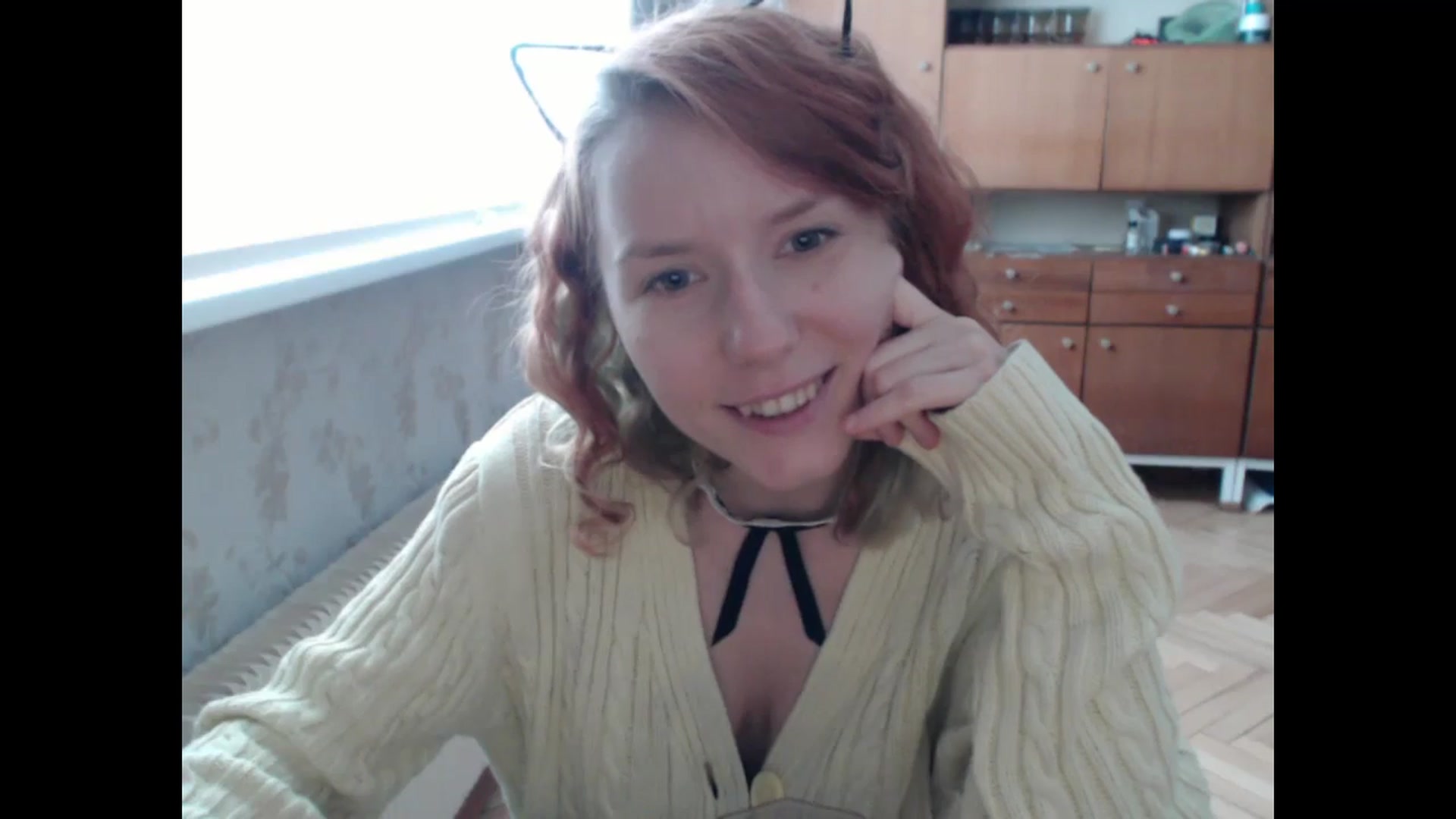 Gallery image thumbnail from NikiFoks18's myfreecams stream on, 08/13/2024, 11:40 image 14 of 20