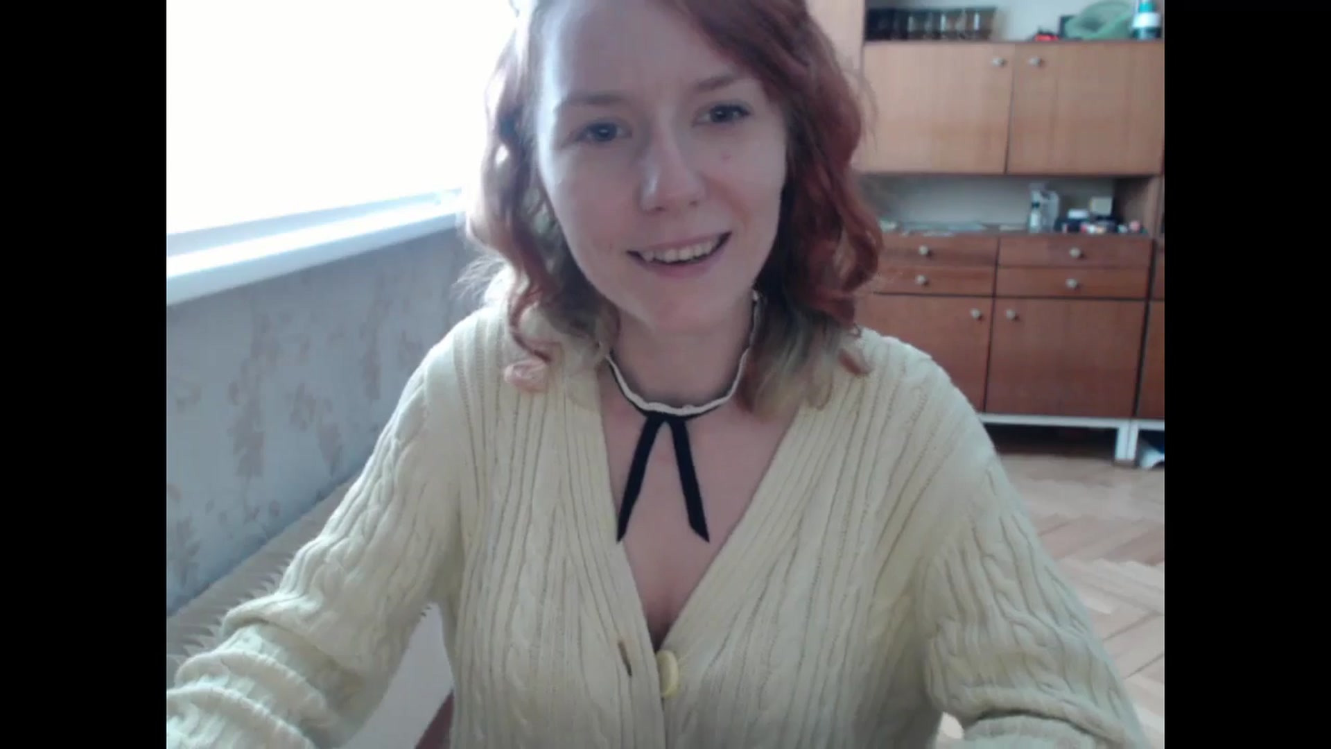 Gallery image thumbnail from NikiFoks18's myfreecams stream on, 08/13/2024, 11:40 image 19 of 20