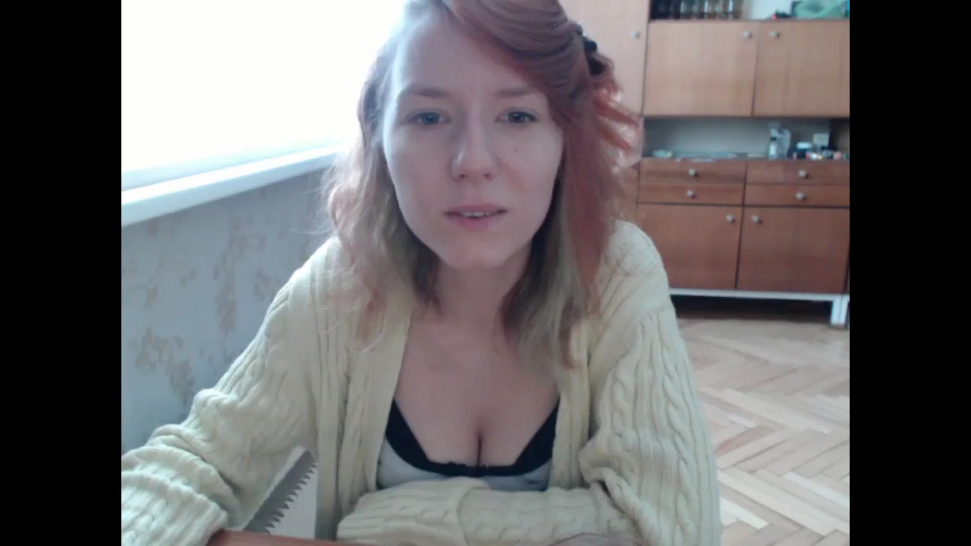 Gallery image thumbnail from NikiFoks18's myfreecams stream on, 08/14/2024, 08:01 image 7 of 20