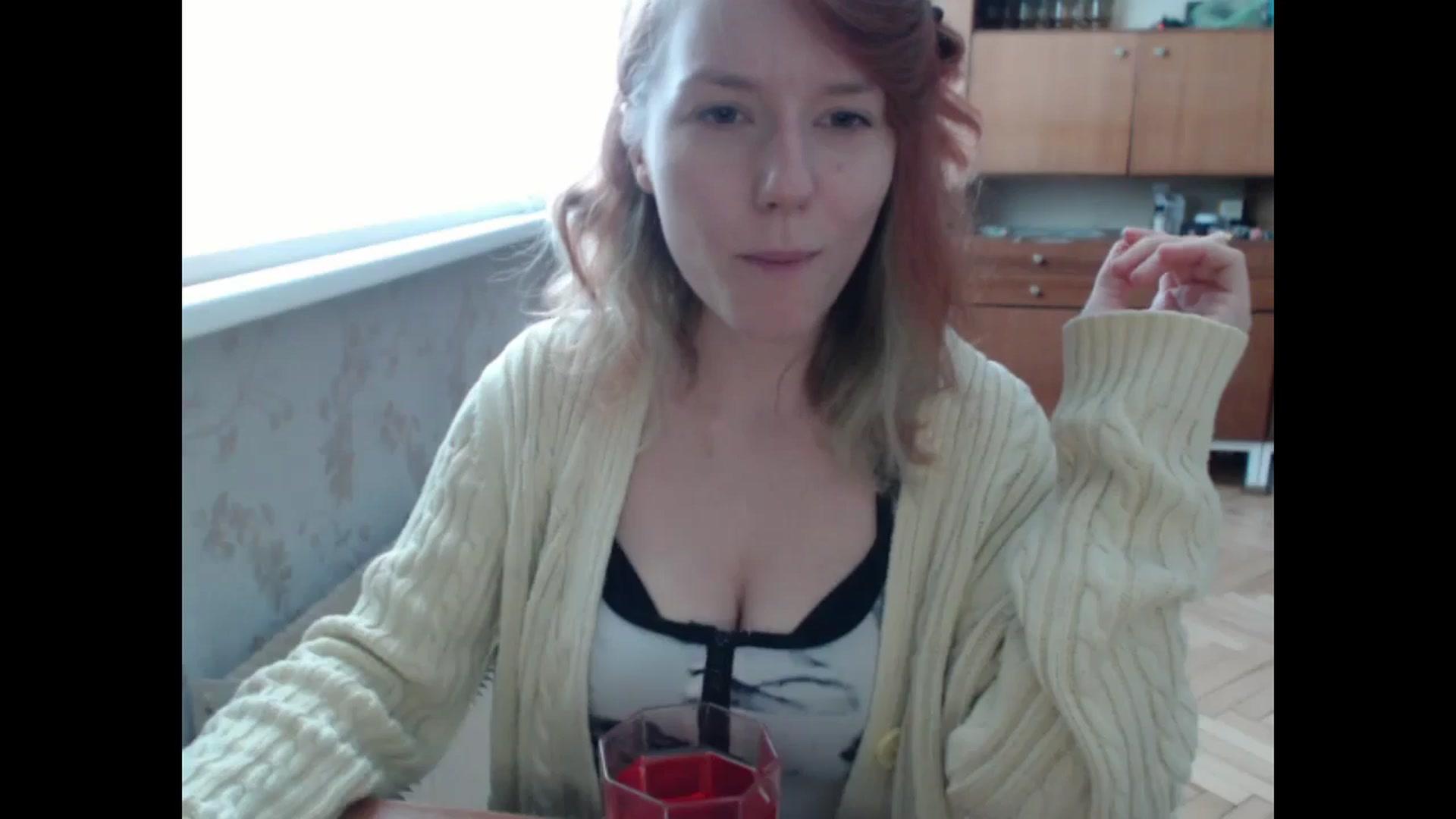 Gallery image thumbnail from NikiFoks18's myfreecams stream on, 08/14/2024, 08:01 image 10 of 20