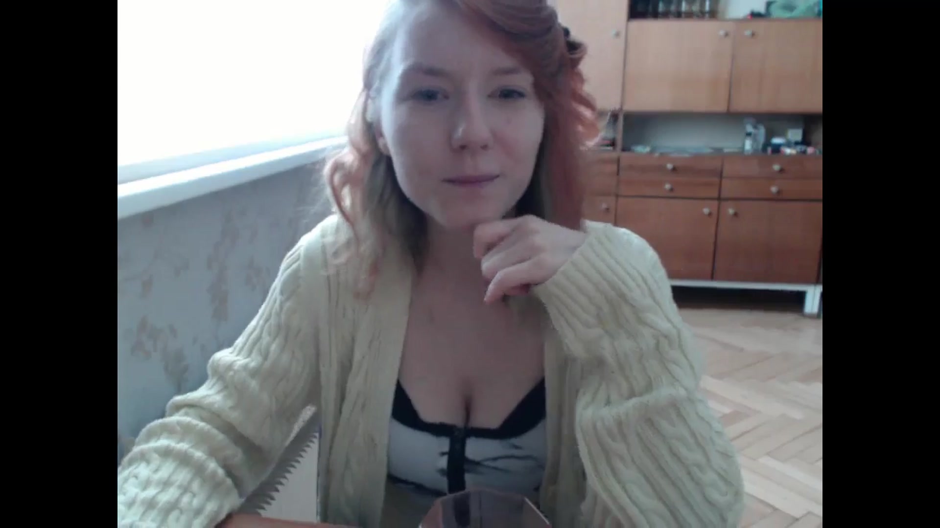 Gallery image thumbnail from NikiFoks18's myfreecams stream on, 08/14/2024, 08:01 image 14 of 20