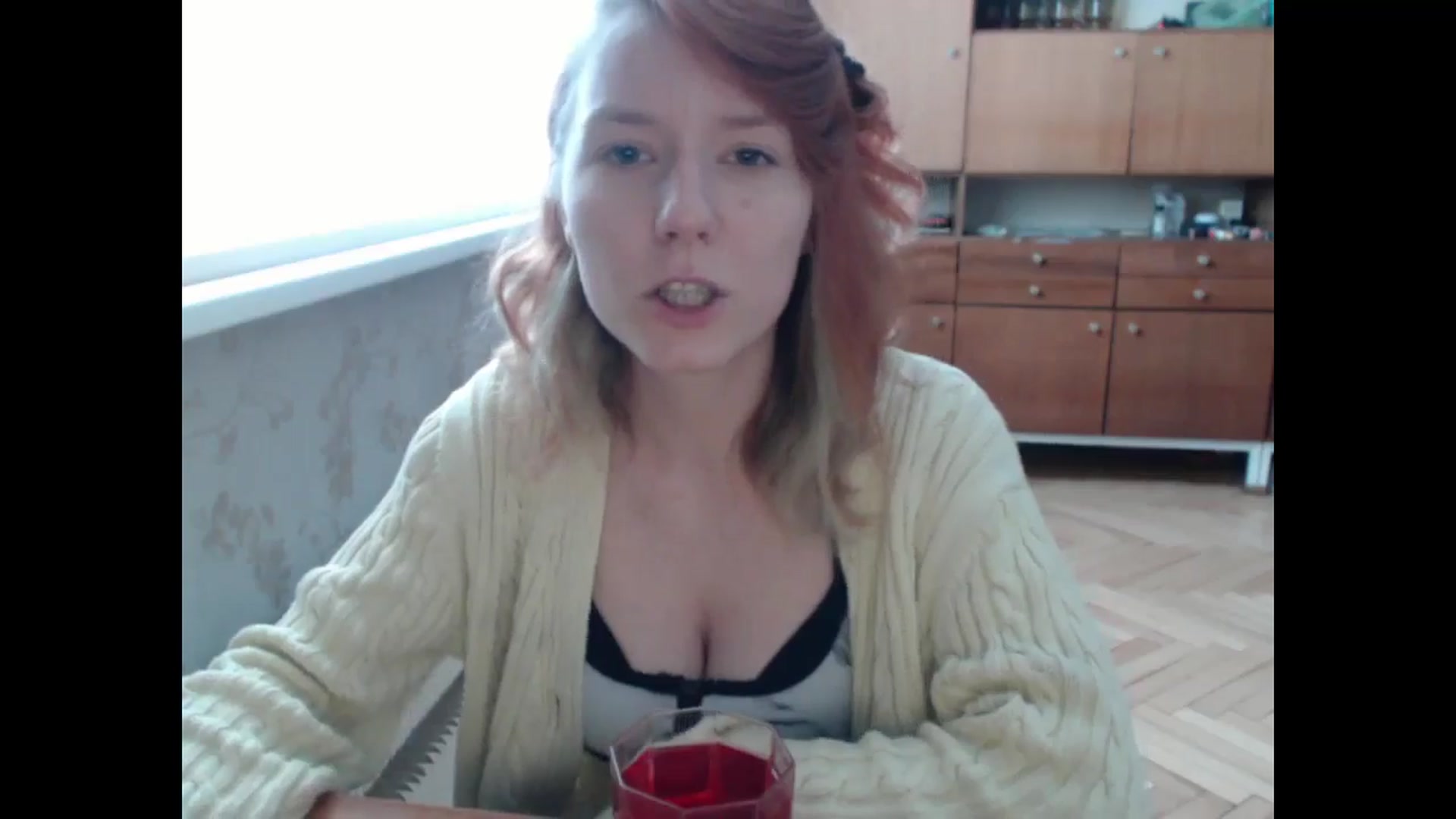Gallery image thumbnail from NikiFoks18's myfreecams stream on, 08/14/2024, 08:01 image 9 of 20